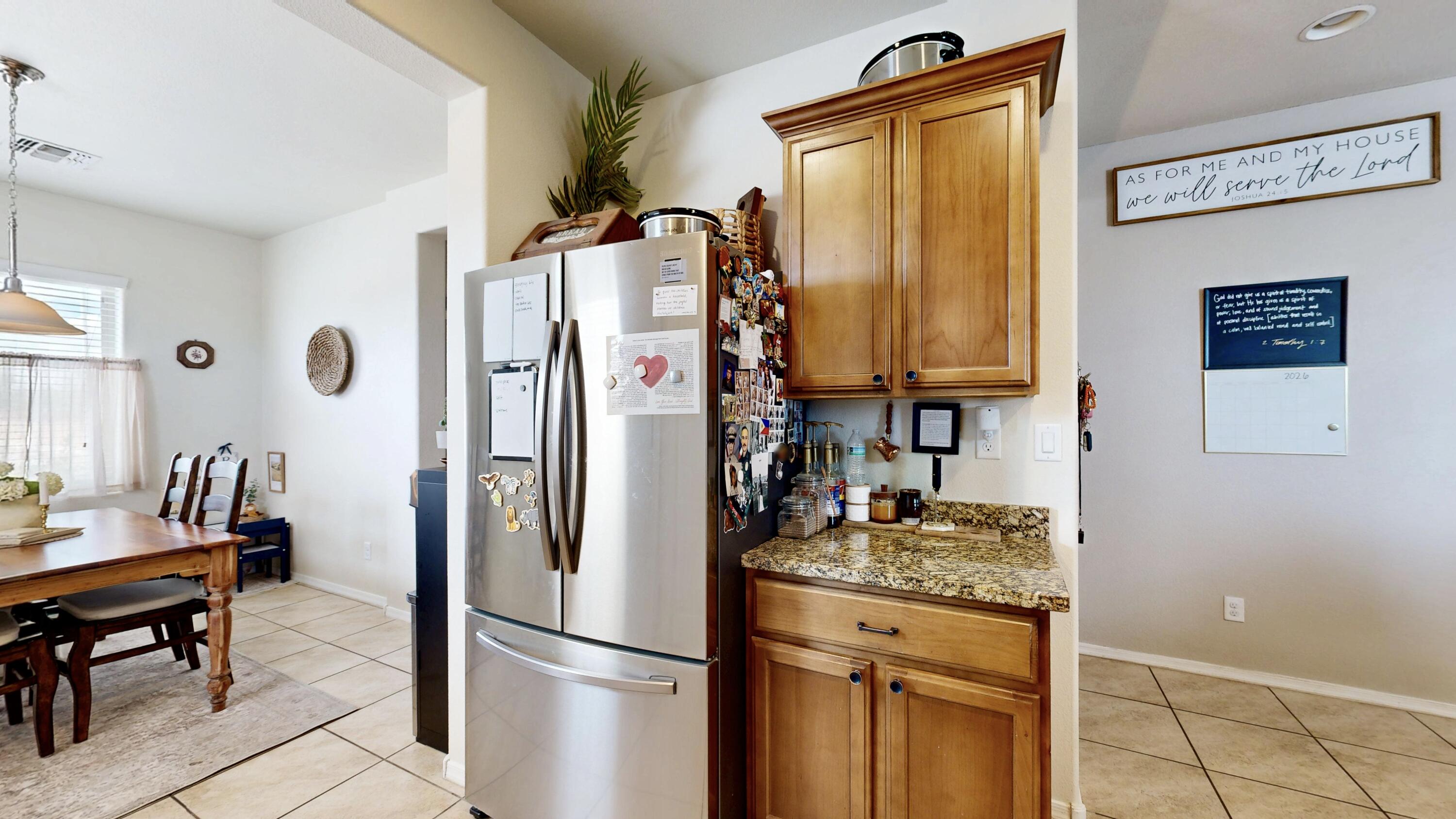 Photo 5 — 10804 Topacio Street NW