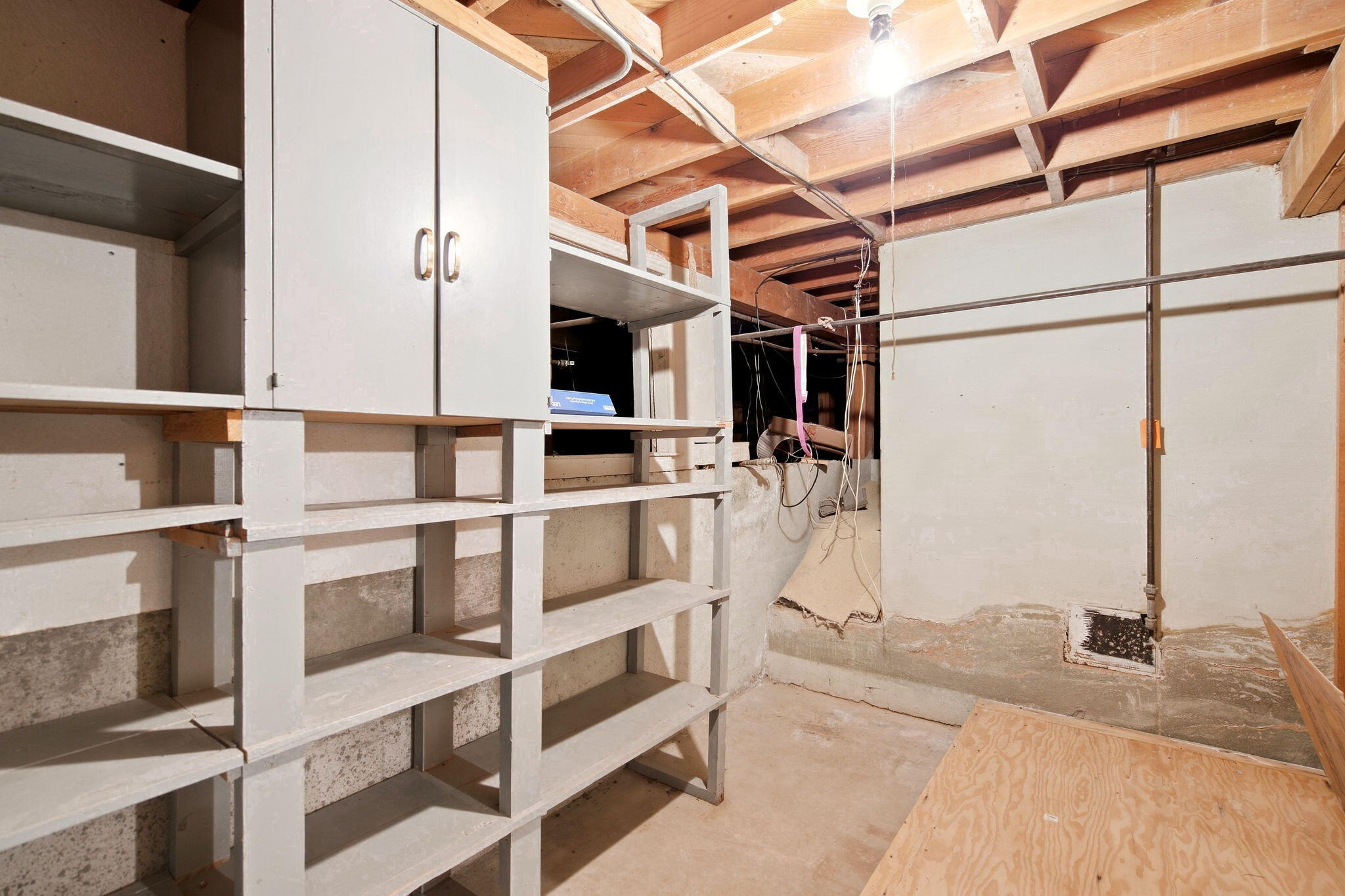 Photo 11 — 1512 Los Alamos Avenue SW