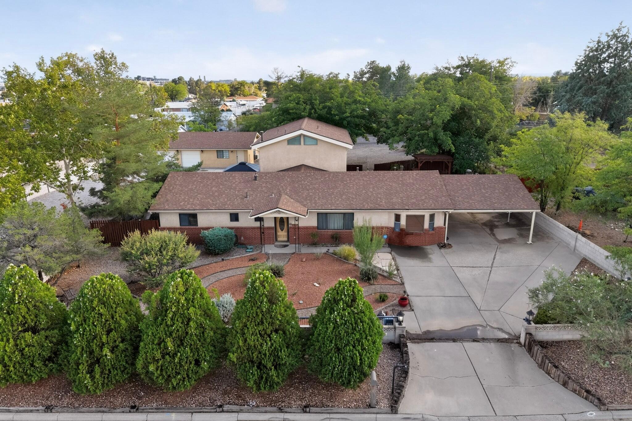 Photo 7 — 3804 33rd Circle SE