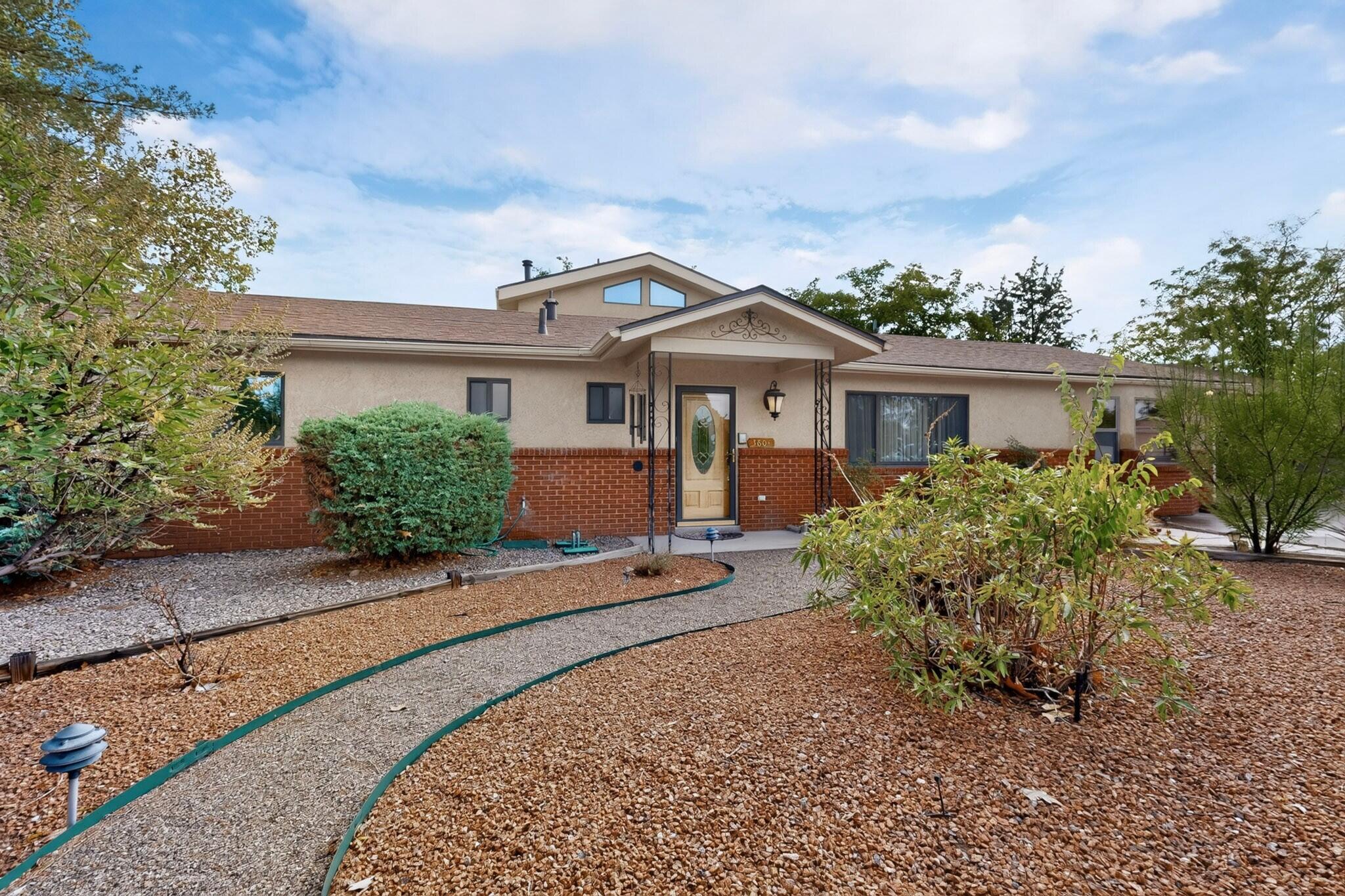 Photo 5 — 3804 33rd Circle SE