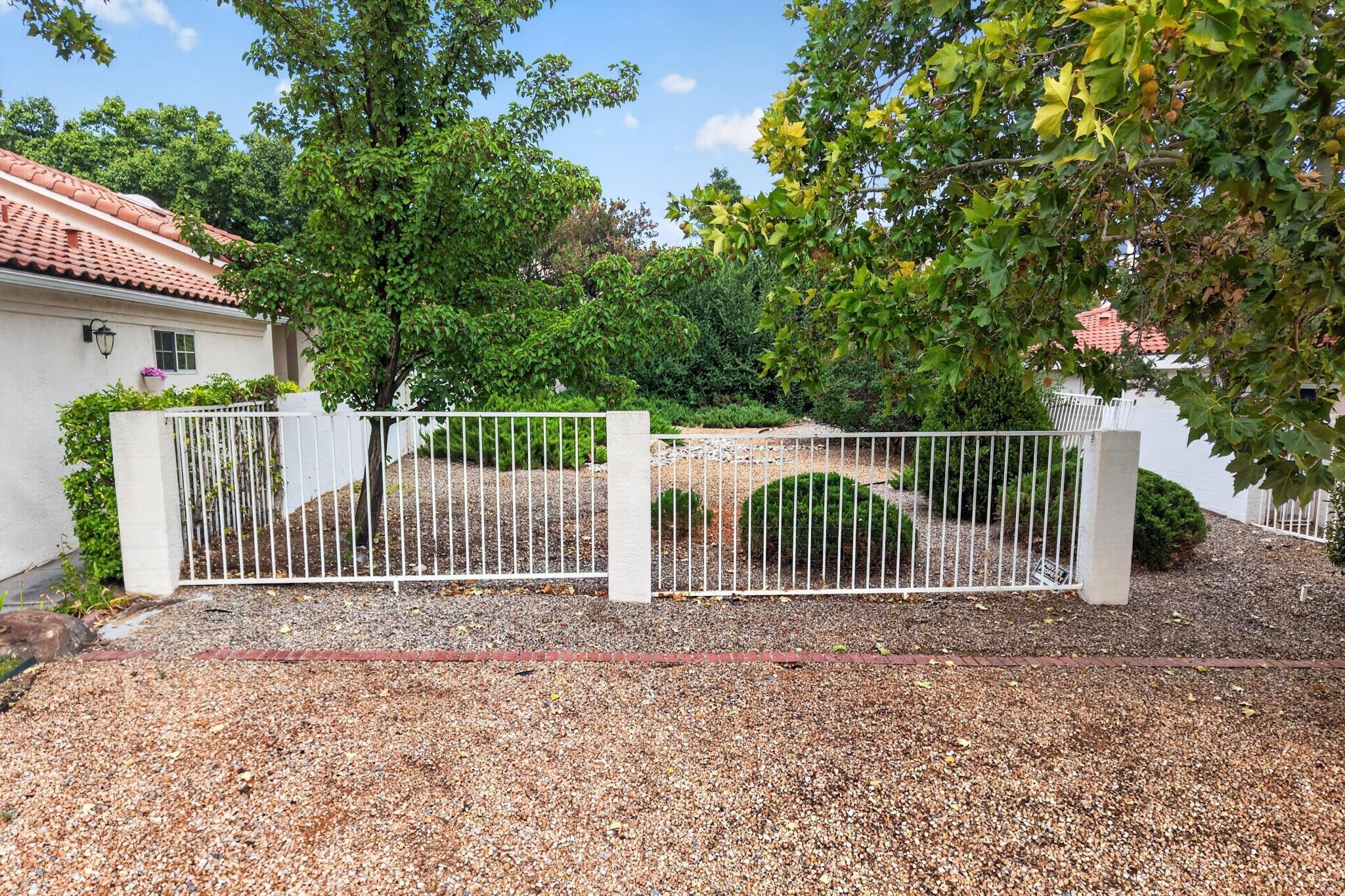 Photo 16 — 6116 Rosetree Place NE