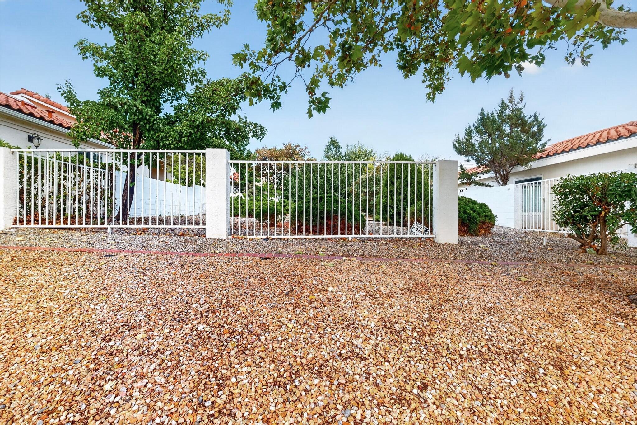 Photo 10 — 6116 Rosetree Place NE