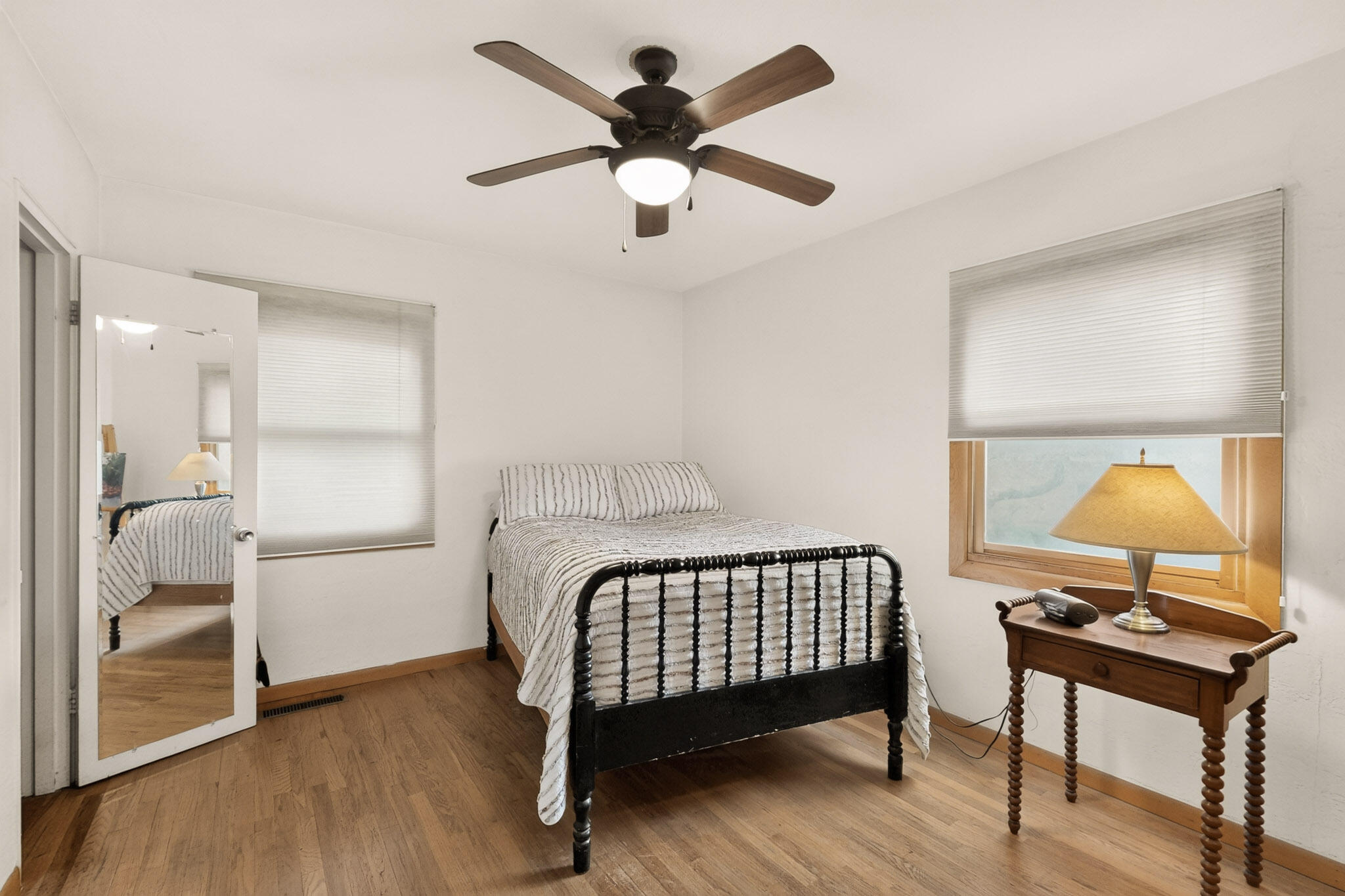 Photo 18 — 117 Carlito Road NW