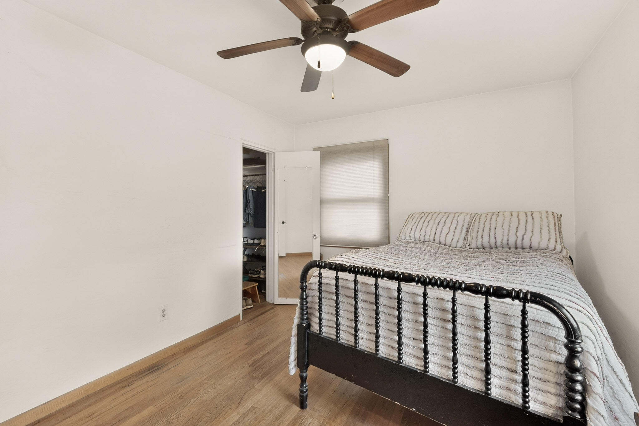 Photo 17 — 117 Carlito Road NW