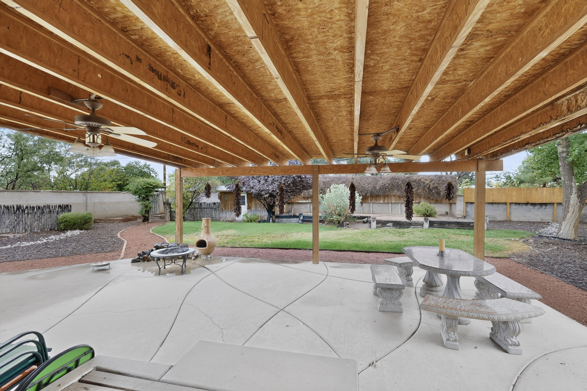 Photo 9 — 117 Carlito Road NW