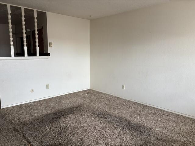 Photo 10 — 5036 Argus Avenue NW