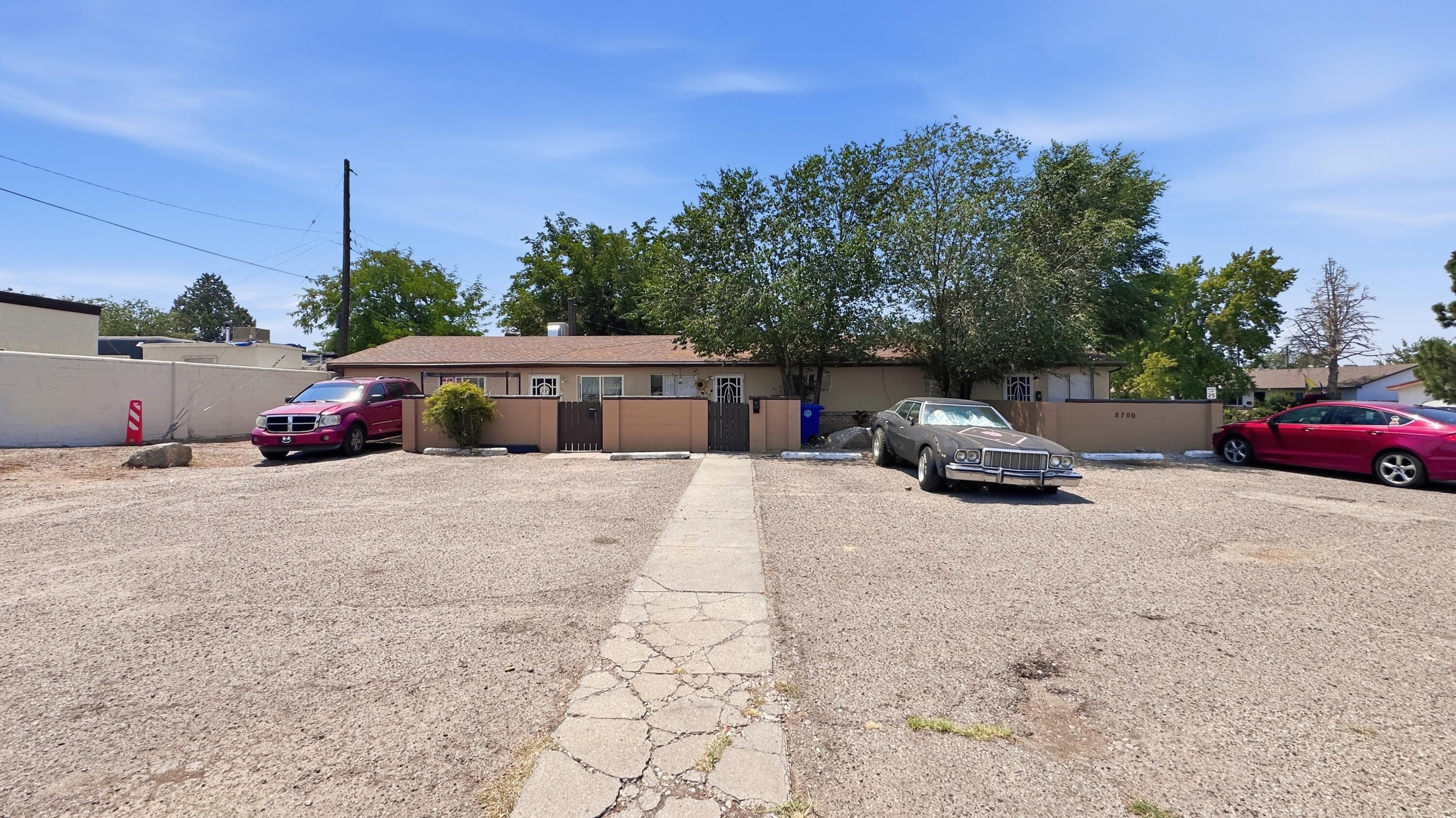 8700 Northeastern Boulevard NE