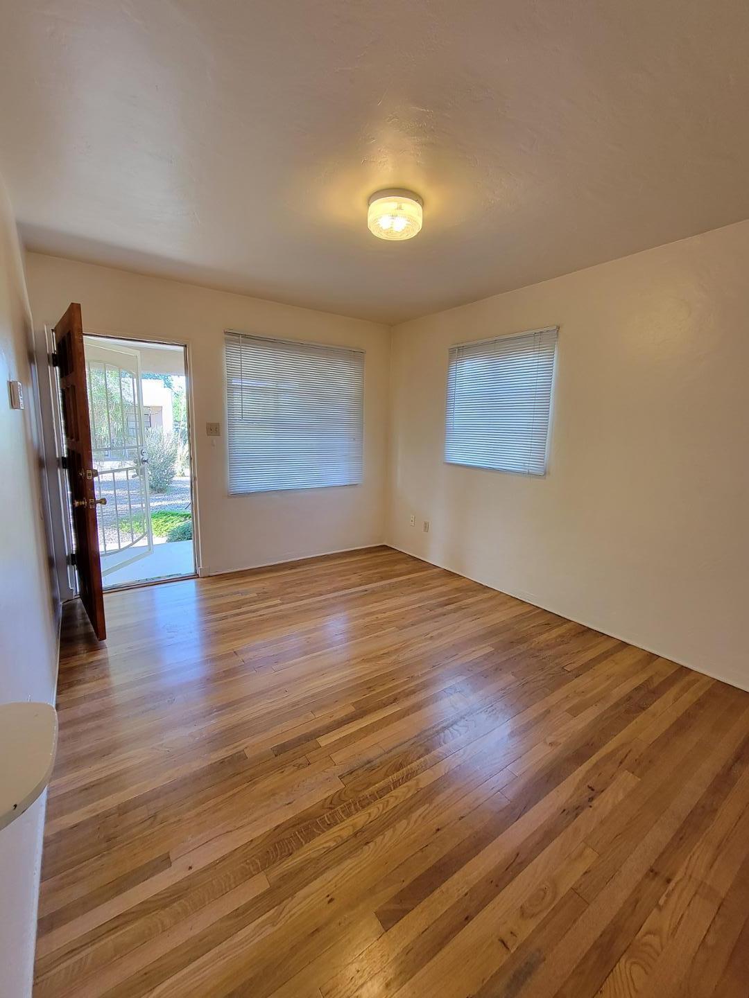 Photo 8 — 520 Adams Street NE 1