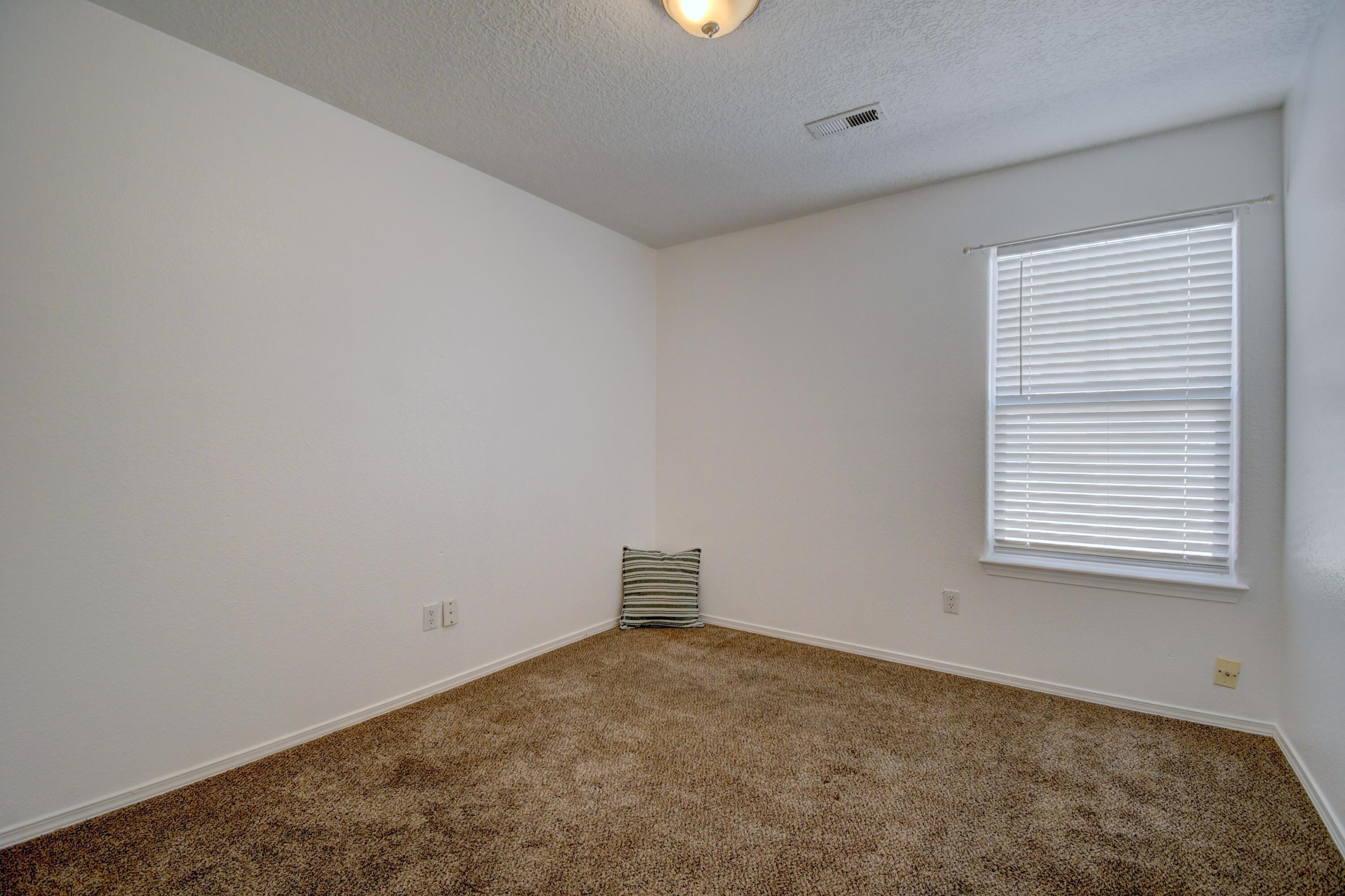 Photo 7 — 8001 Tuscarora Road NW
