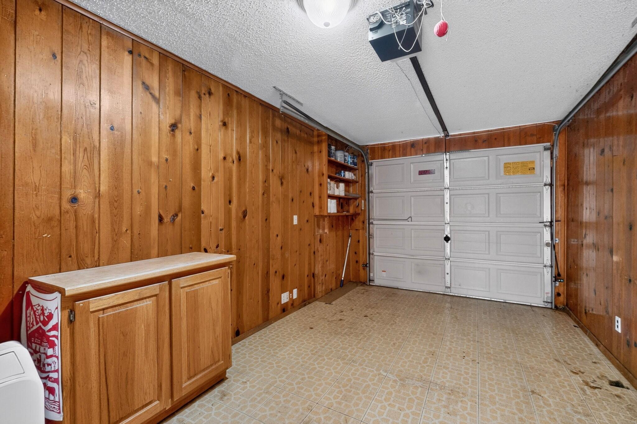 Photo 14 — 1408 Espejo Street NE