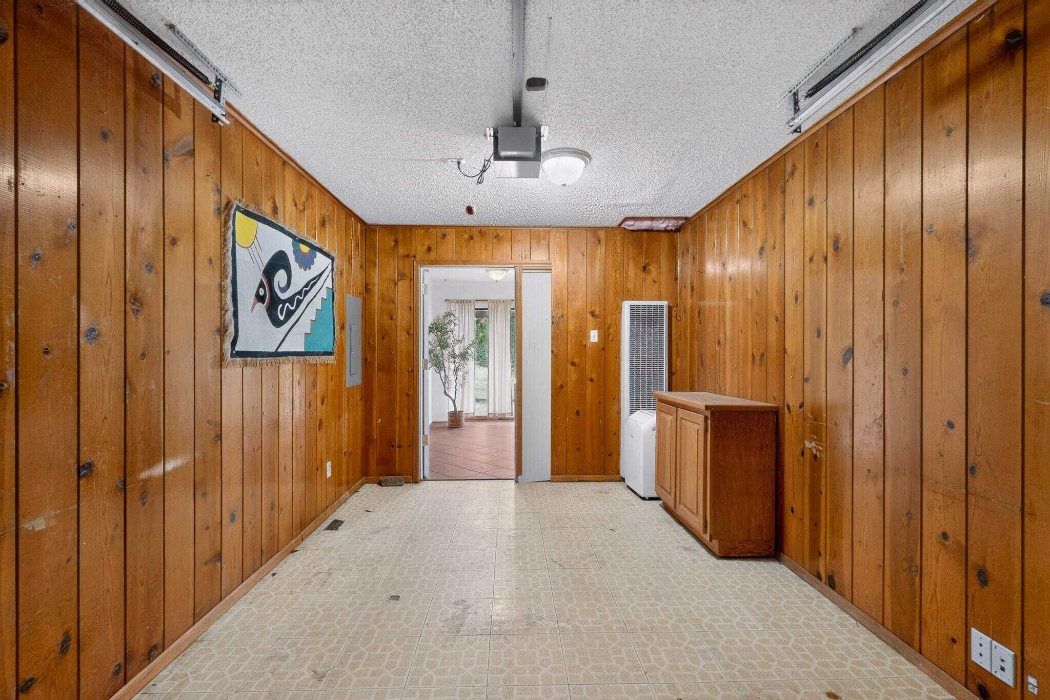 Photo 13 — 1408 Espejo Street NE