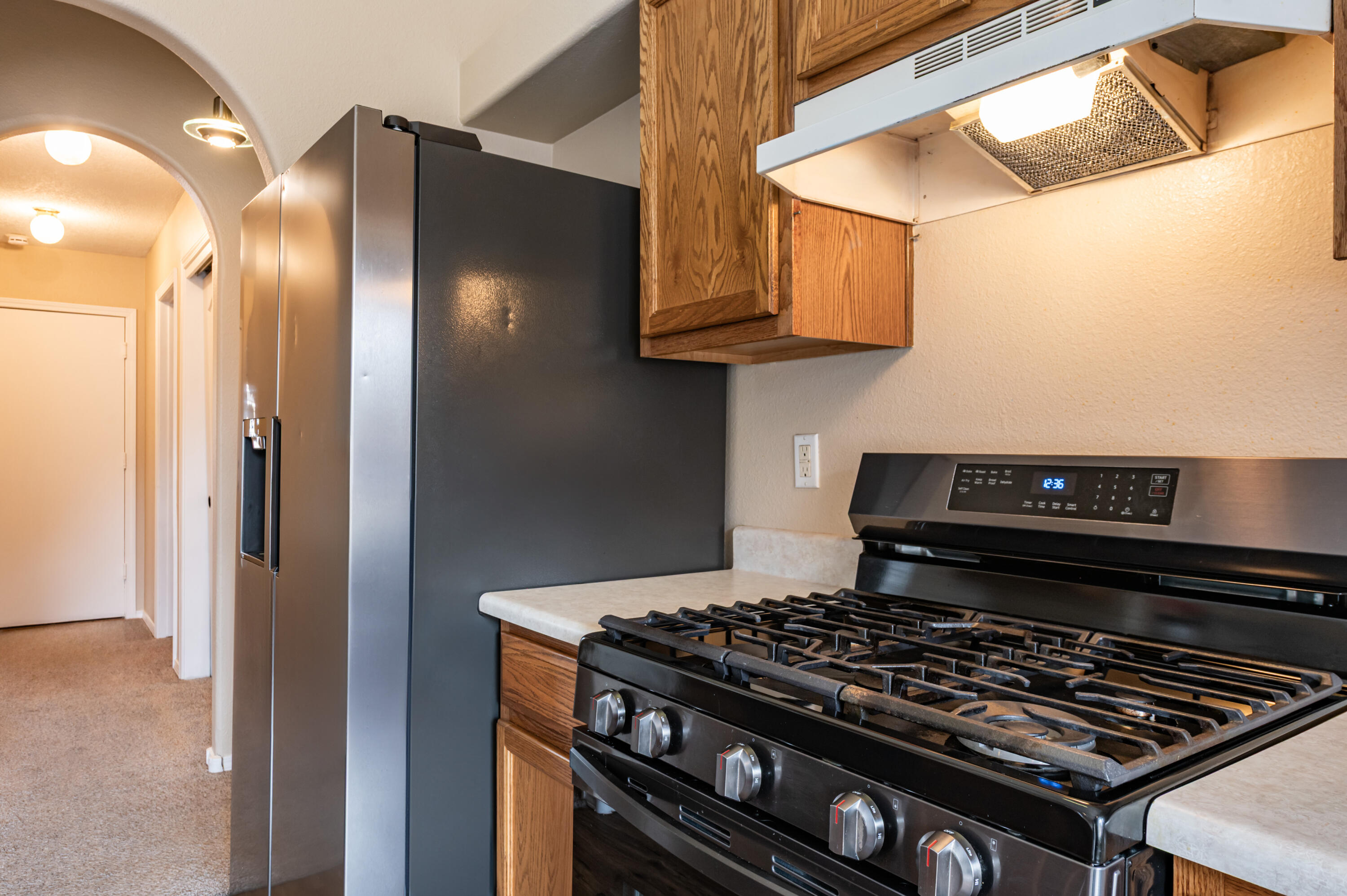 Photo 20 — 7716 Banyon Avenue NW
