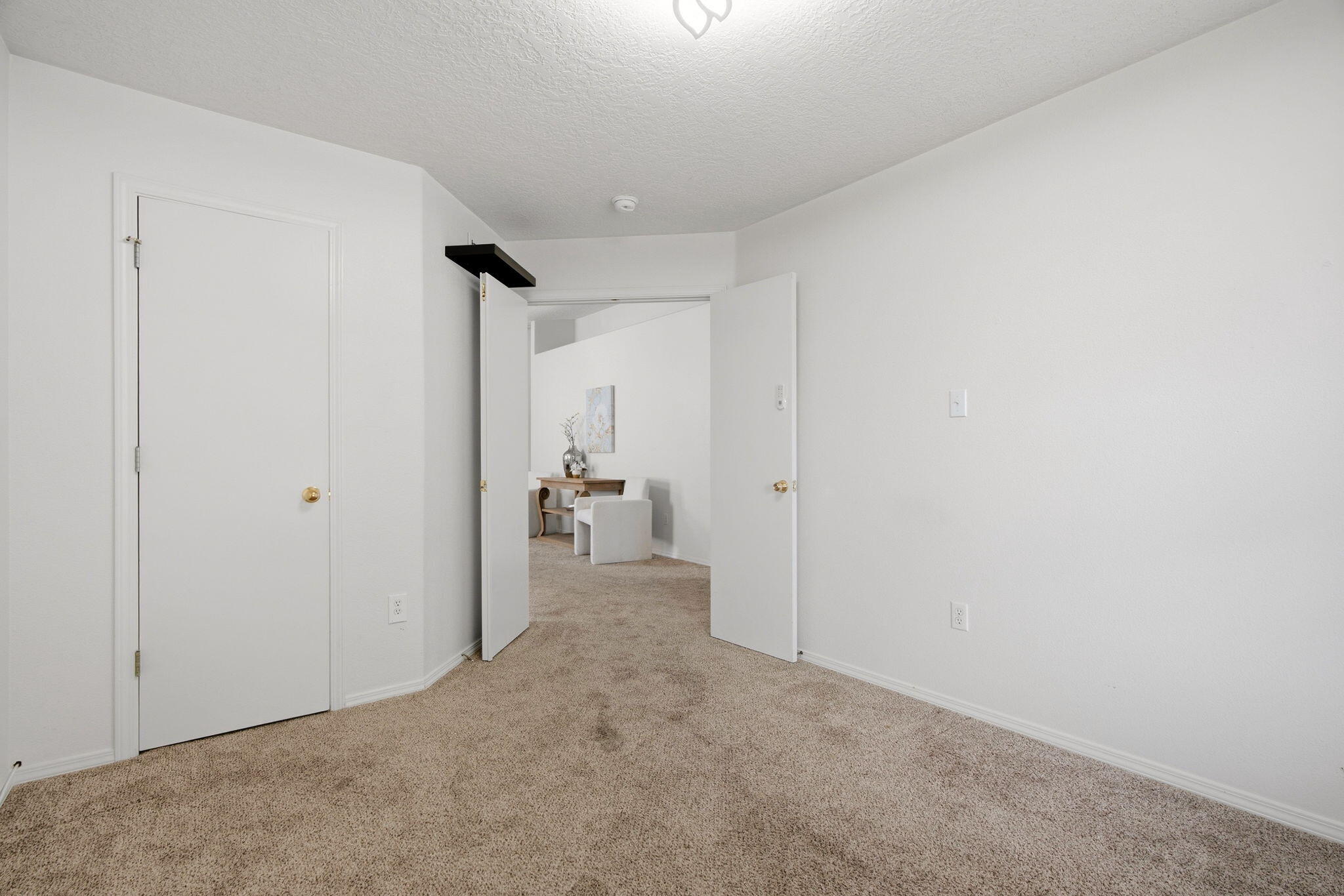Photo 8 — 5300 River Ridge Avenue NW