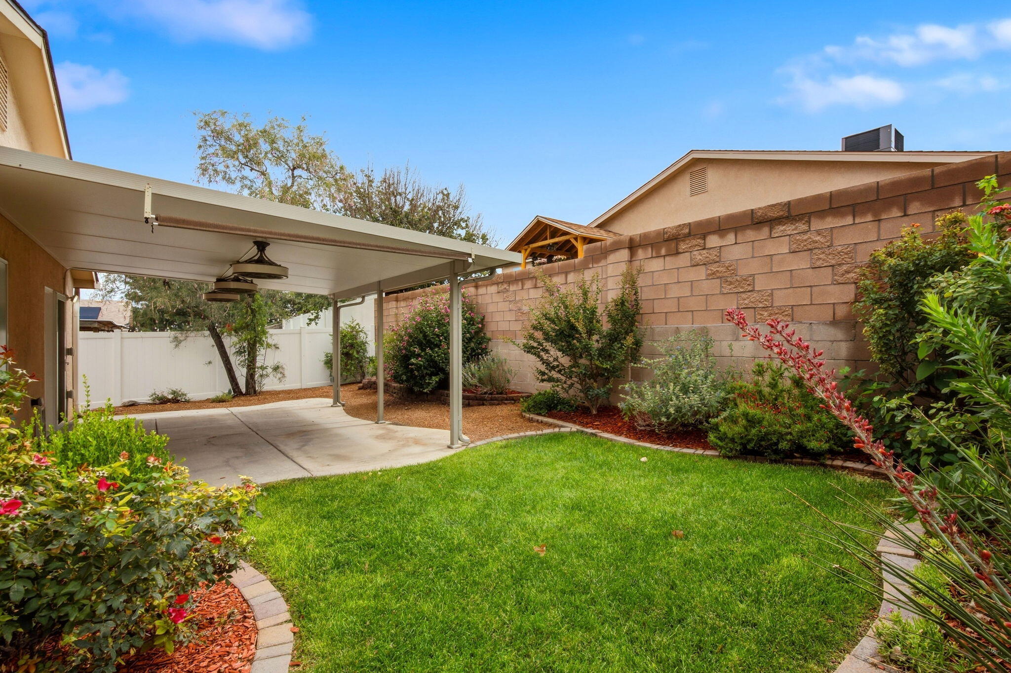 Photo 4 — 5300 River Ridge Avenue NW