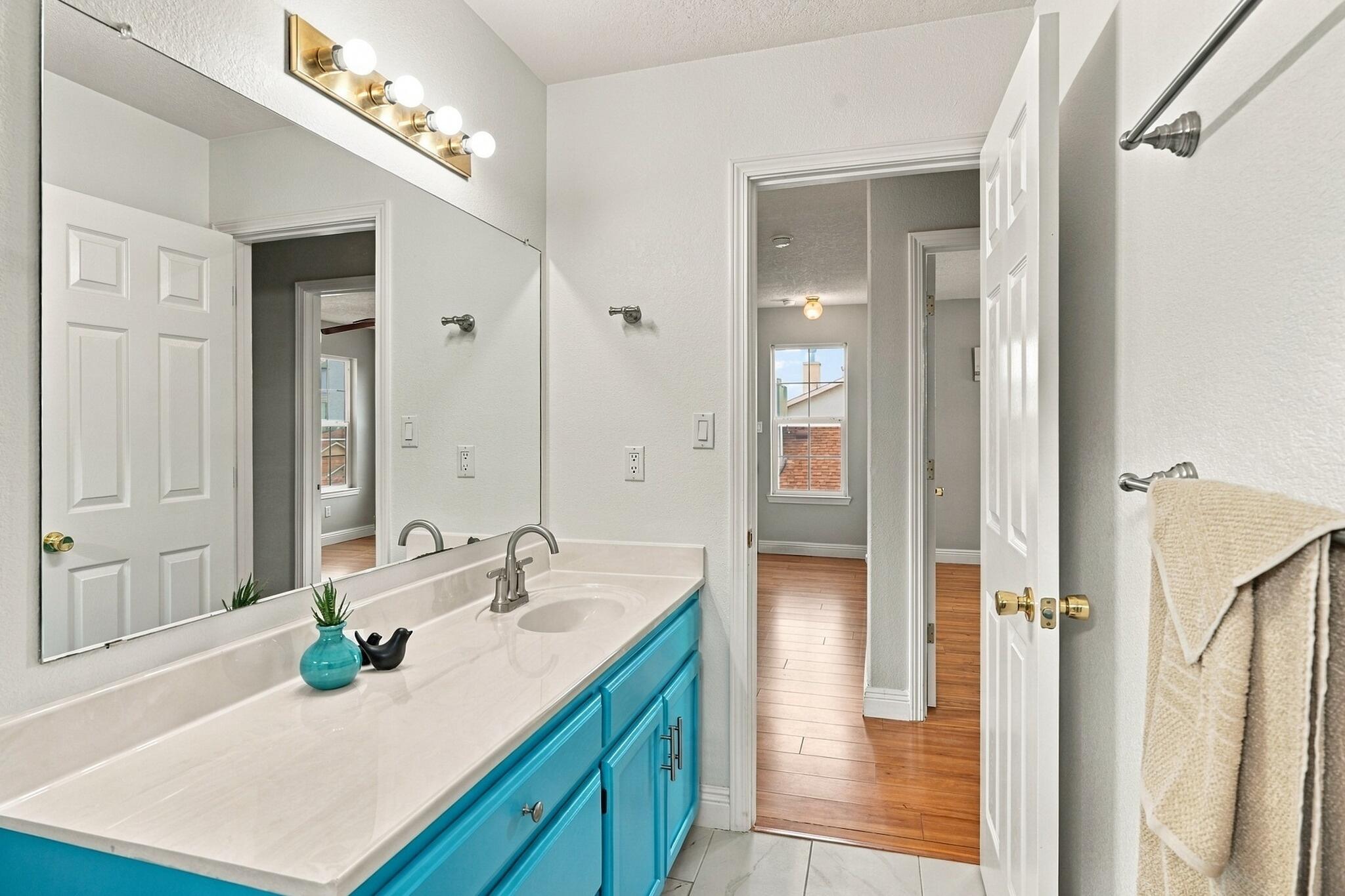 Photo 20 — 7320 Tricia Road NE