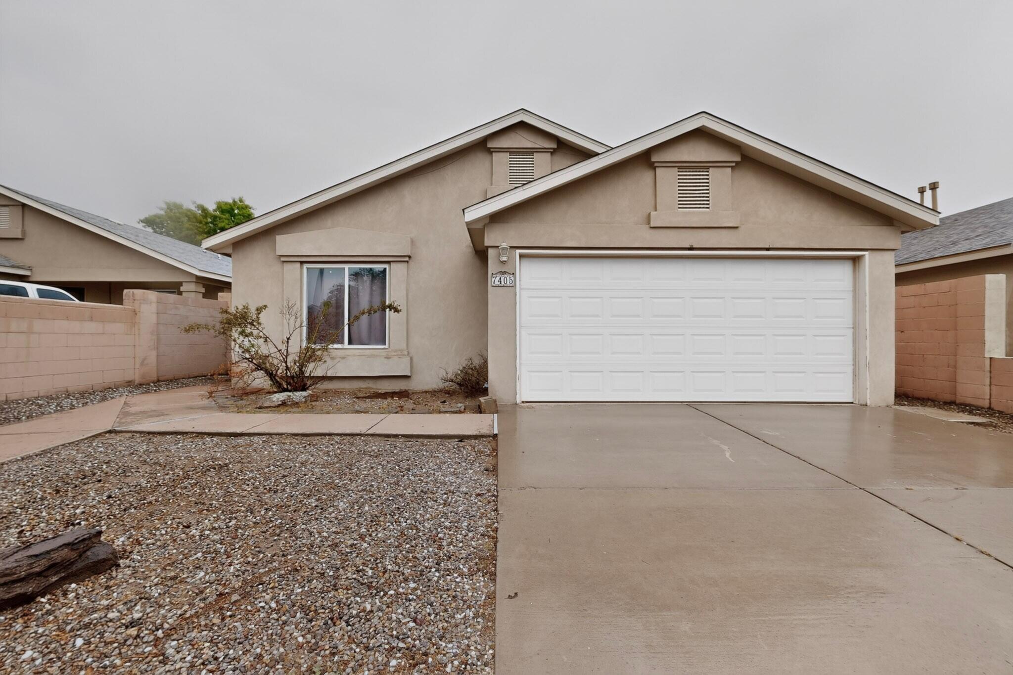 7405 Desert Canyon Place SW