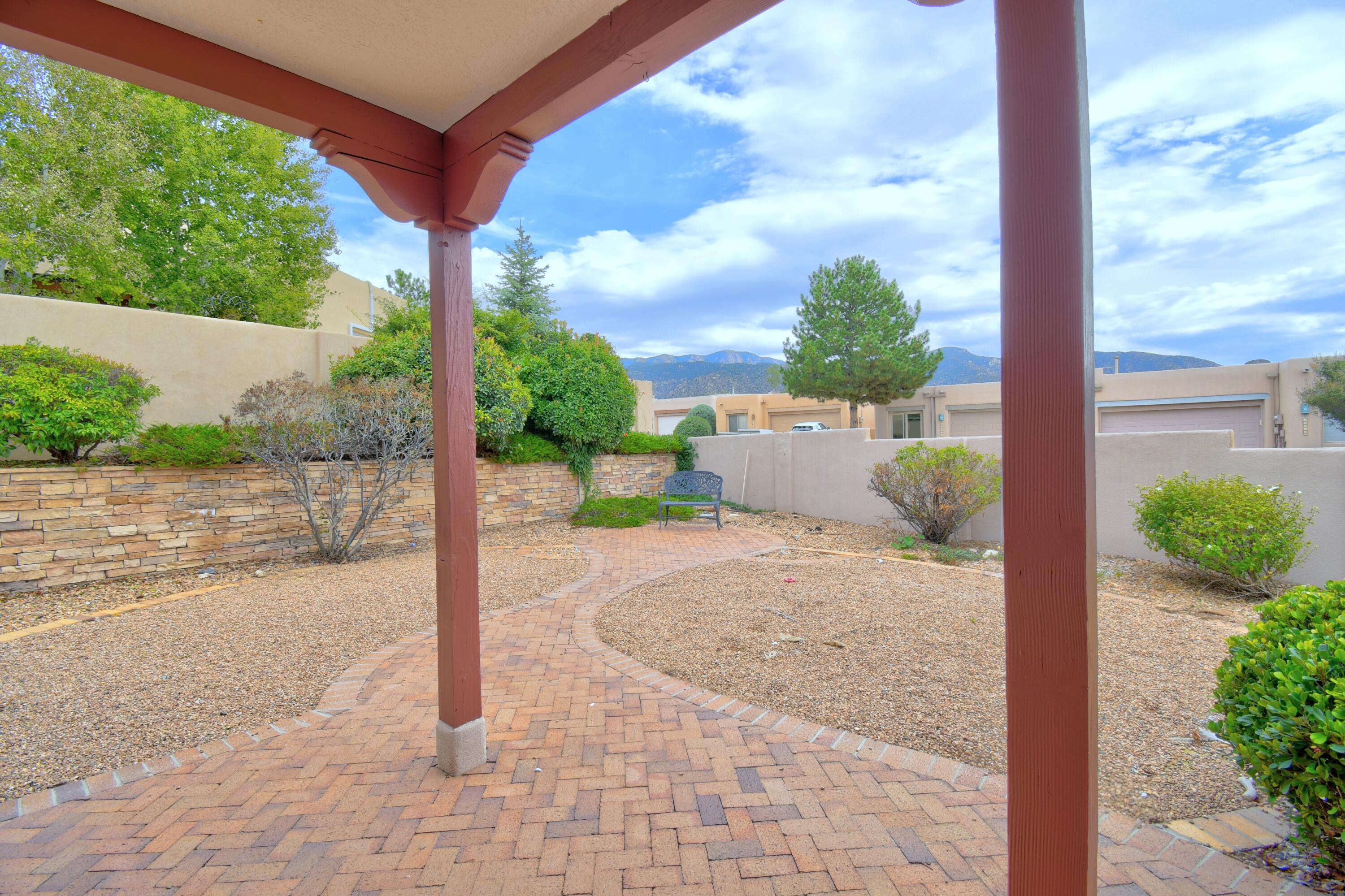Photo 5 — 6404 Sage Point Court NE
