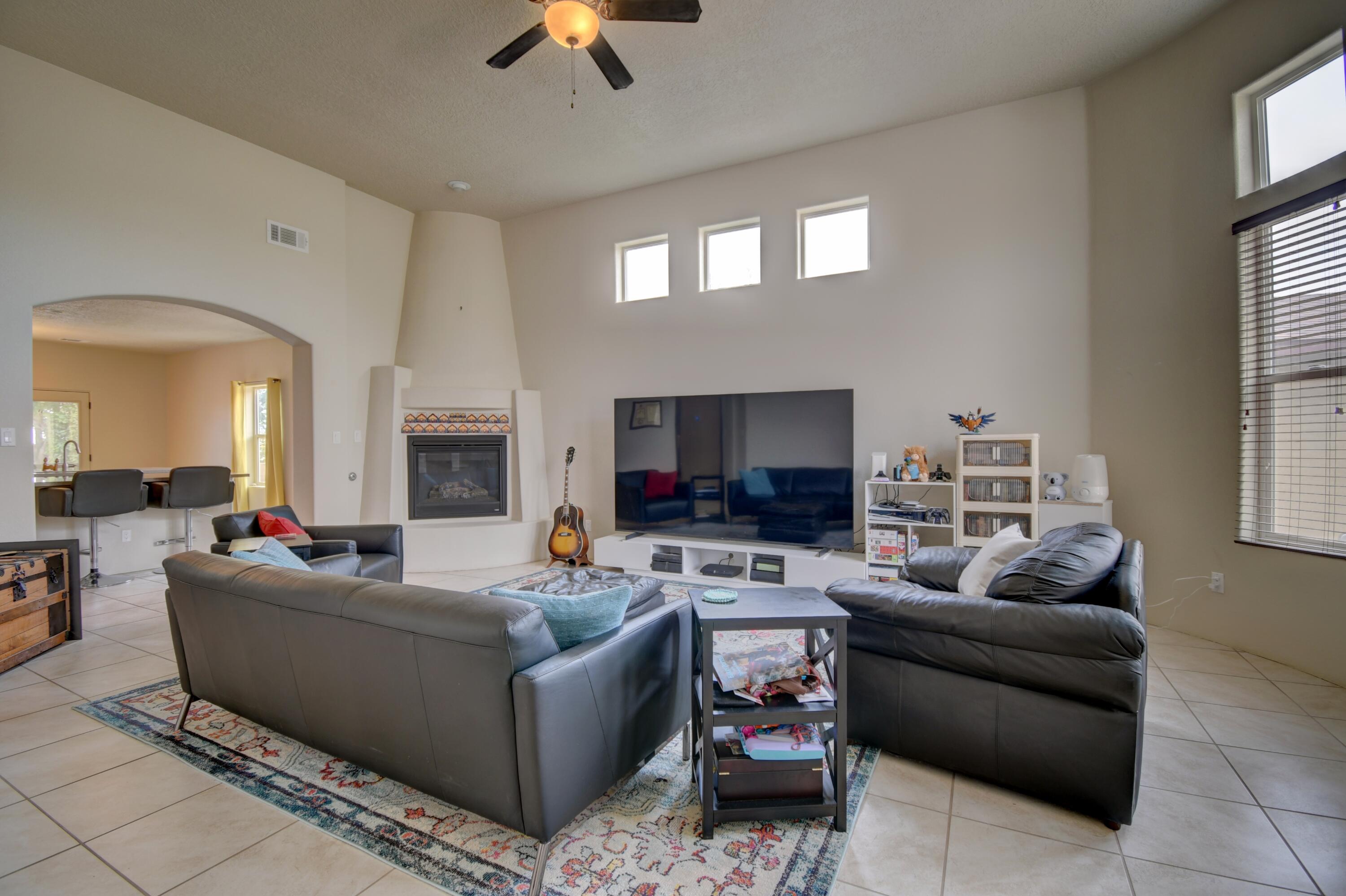 Photo 18 — 6256 Nueva Espana Road NW