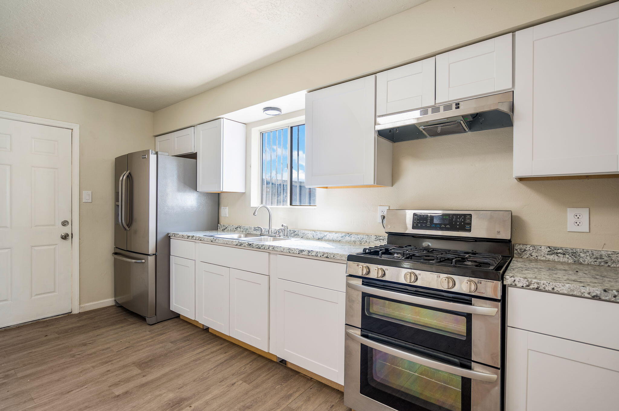 Photo 12 — 2024 Walter Street SE