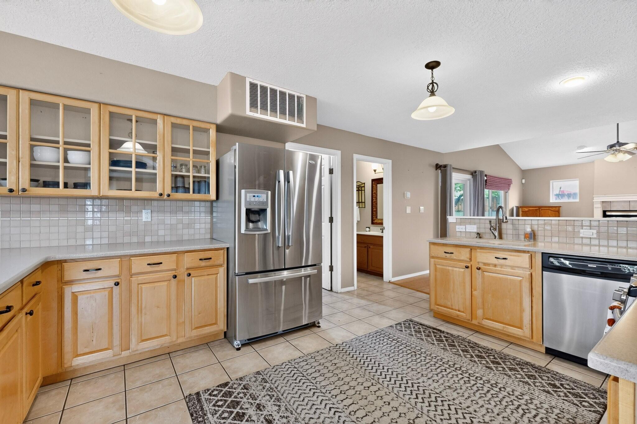 Photo 12 — 10201 Snowflake Court NW