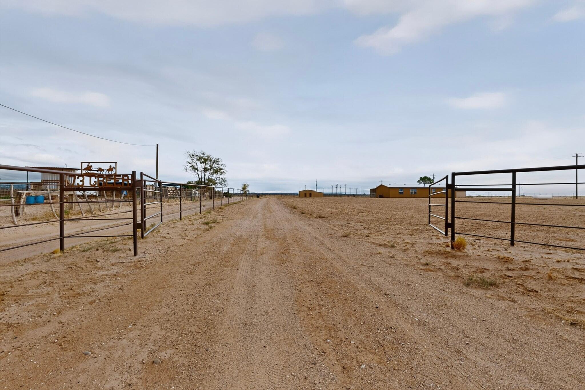 73 Greer Road, Belen, NM 87002
