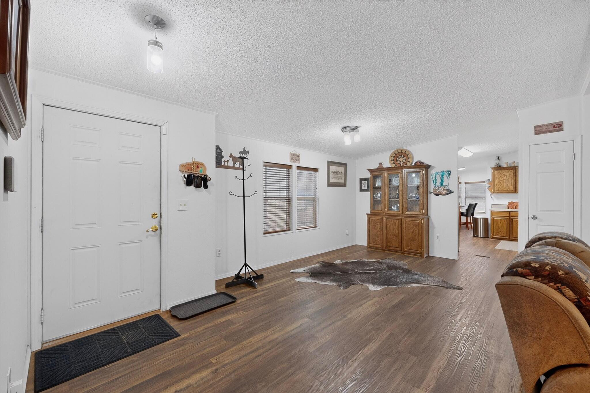 Photo 14 — 73 Greer Road