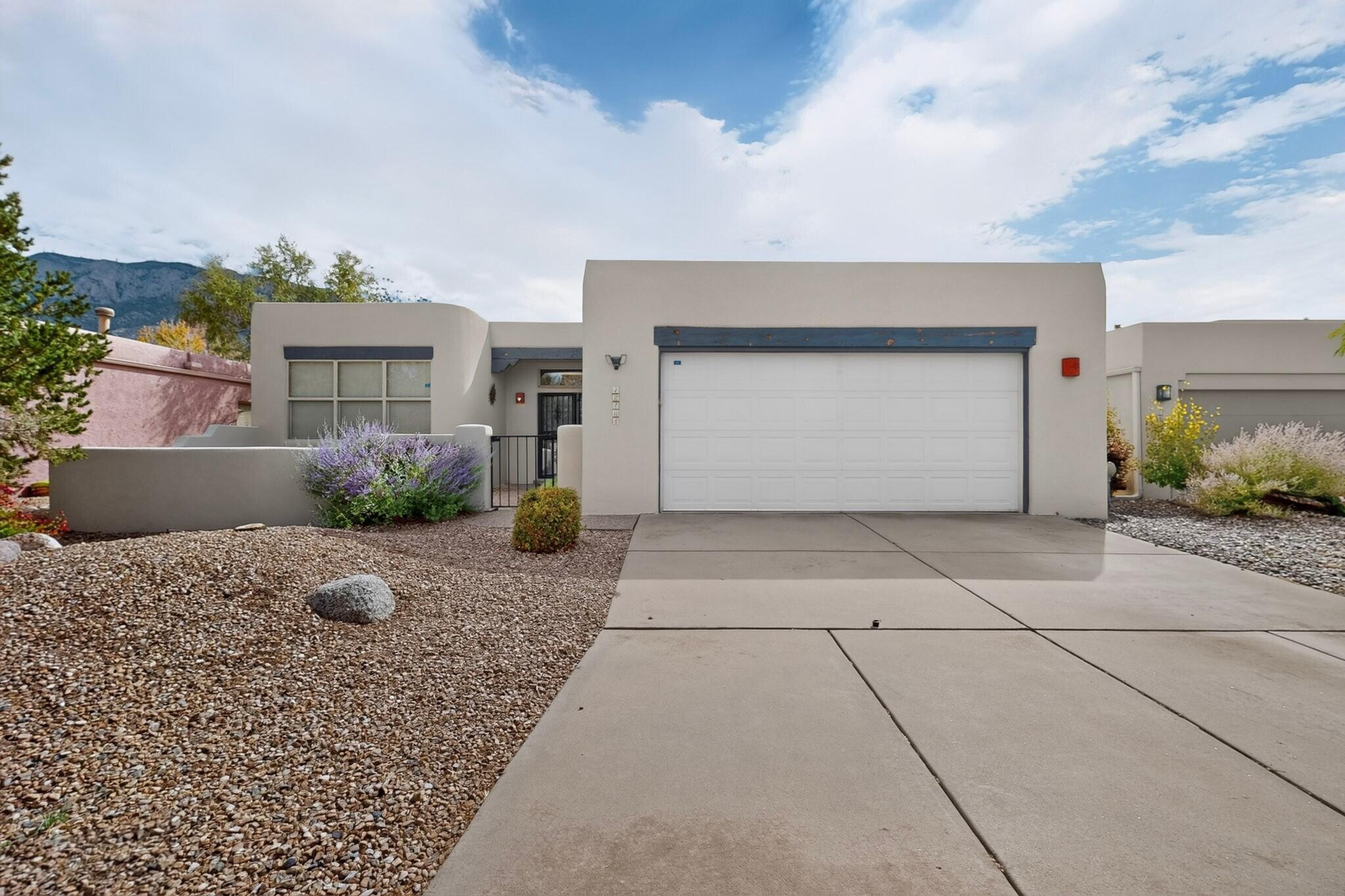 12704 Colony Place NE, Albuquerque, NM 87122