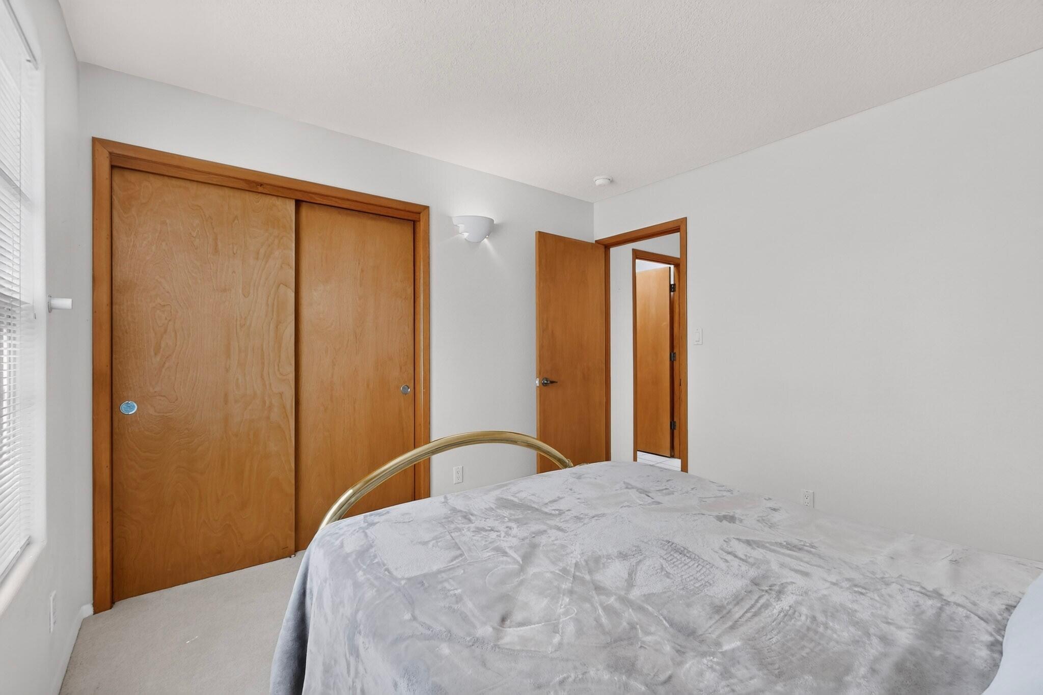 Photo 12 — 12704 Colony Place NE