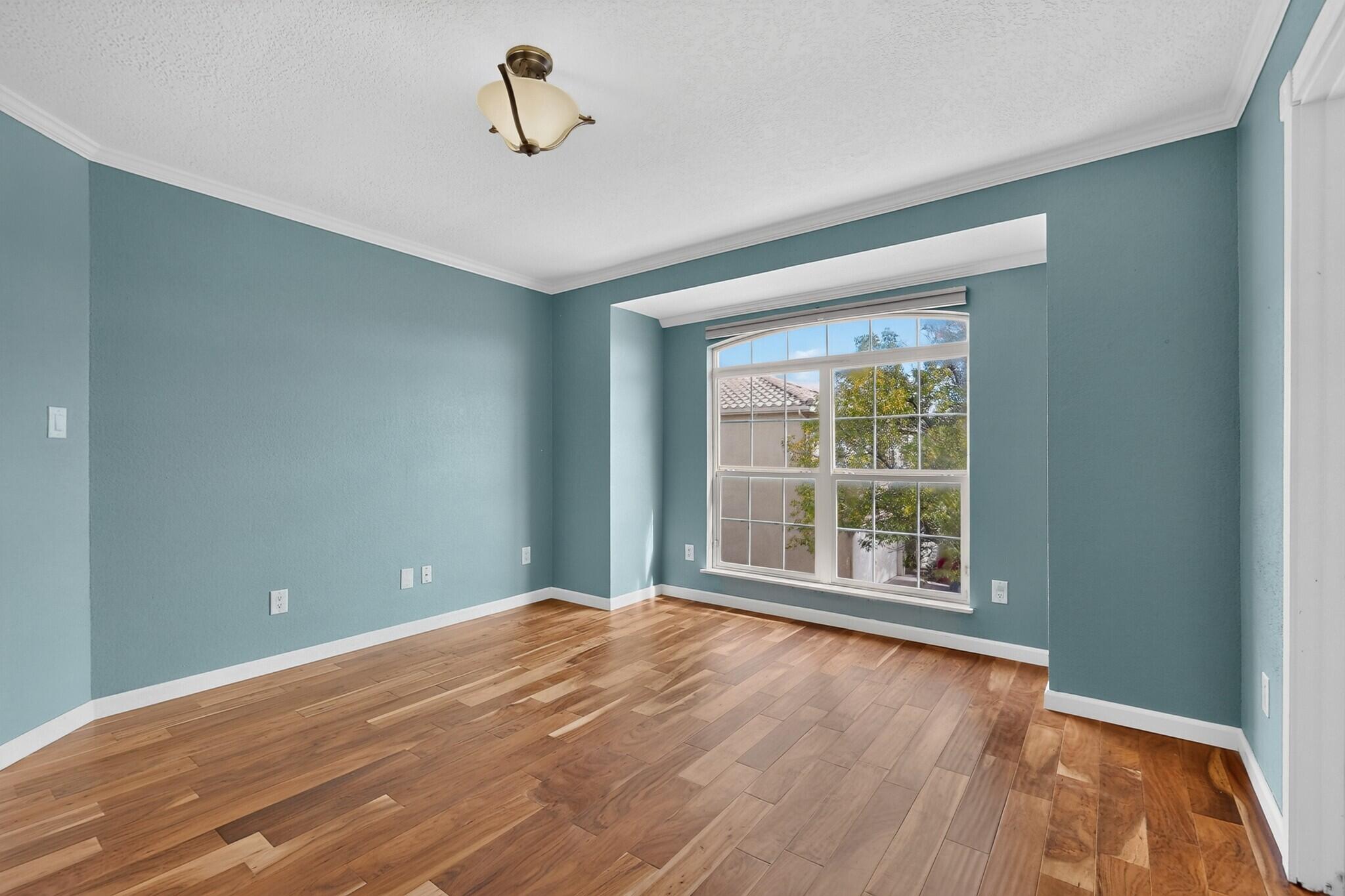 Photo 16 — 5008 Serena Circle NE