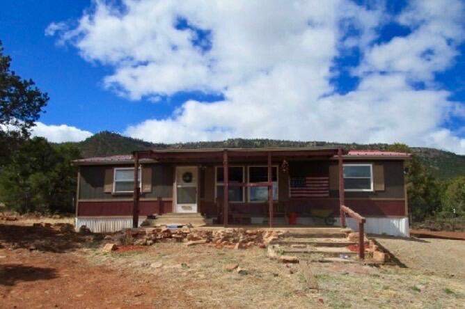 88 Metzger Drive, San Jose, NM 87560