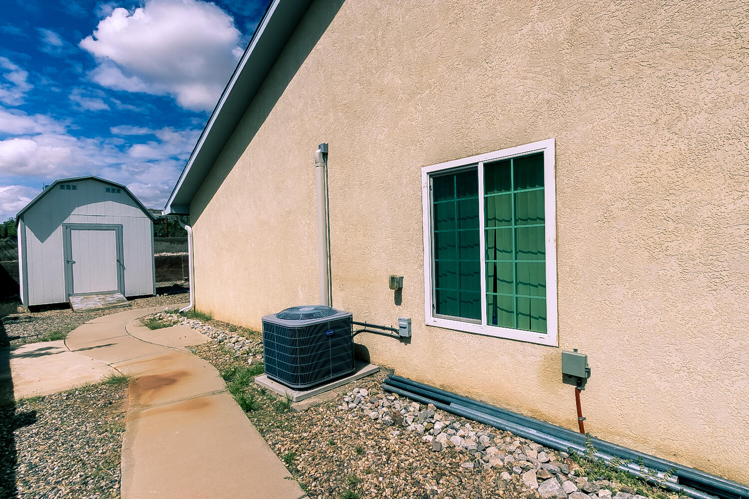 Photo 10 — 701 Chaps Road SE