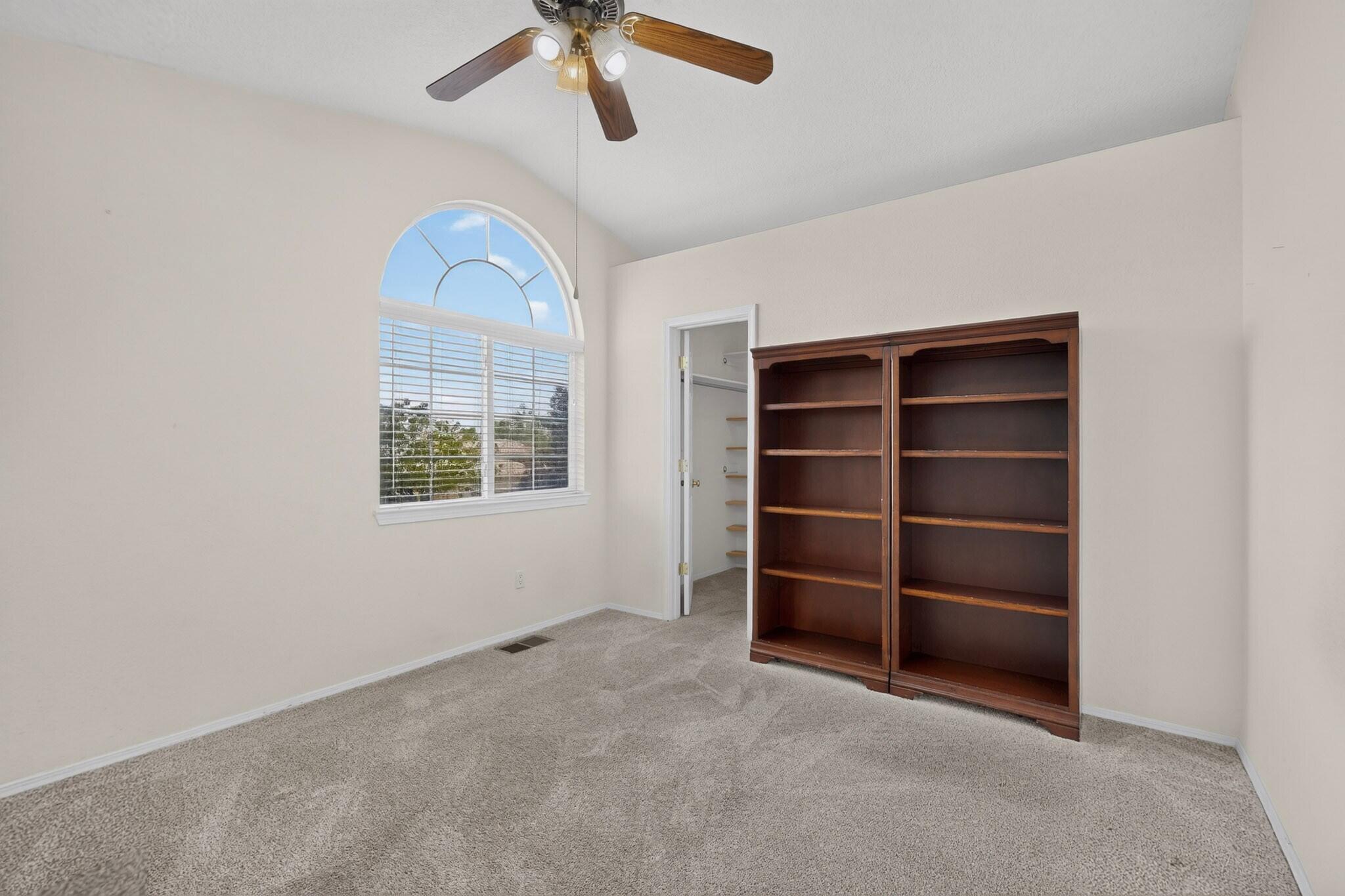 Photo 17 — 9800 Sierra Morena Street NW