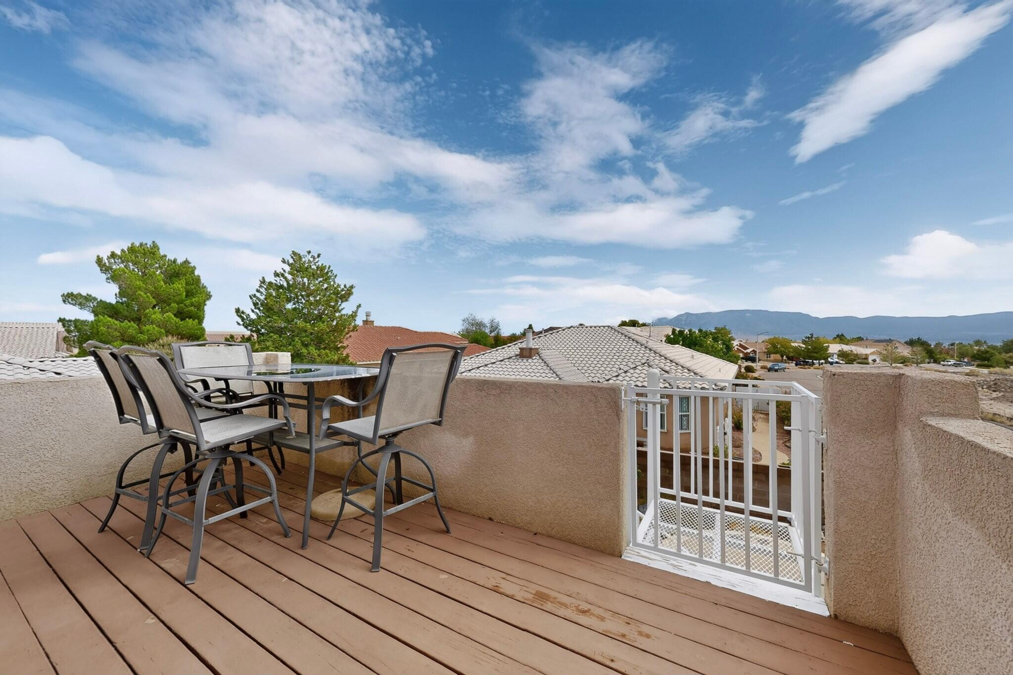 Photo 13 — 9800 Sierra Morena Street NW