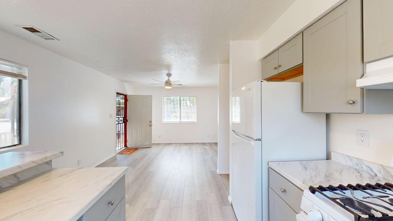 Photo 15 — 823 5th Street SW