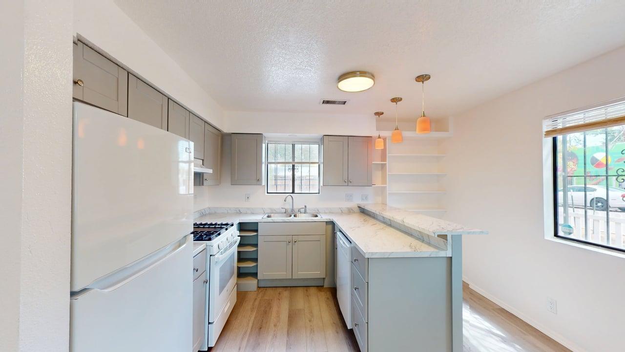 Photo 19 — 823 5th Street SW