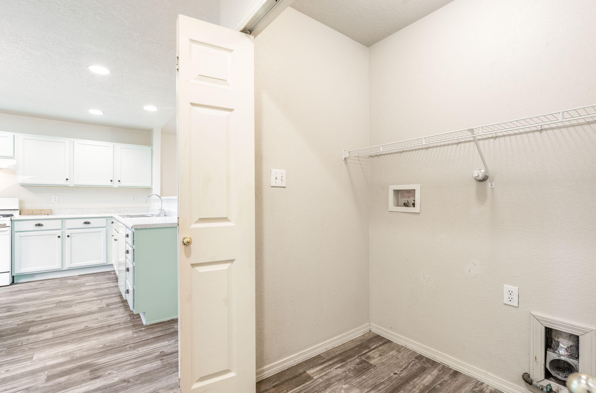 Photo 13 — 1336 Penasco Road NE