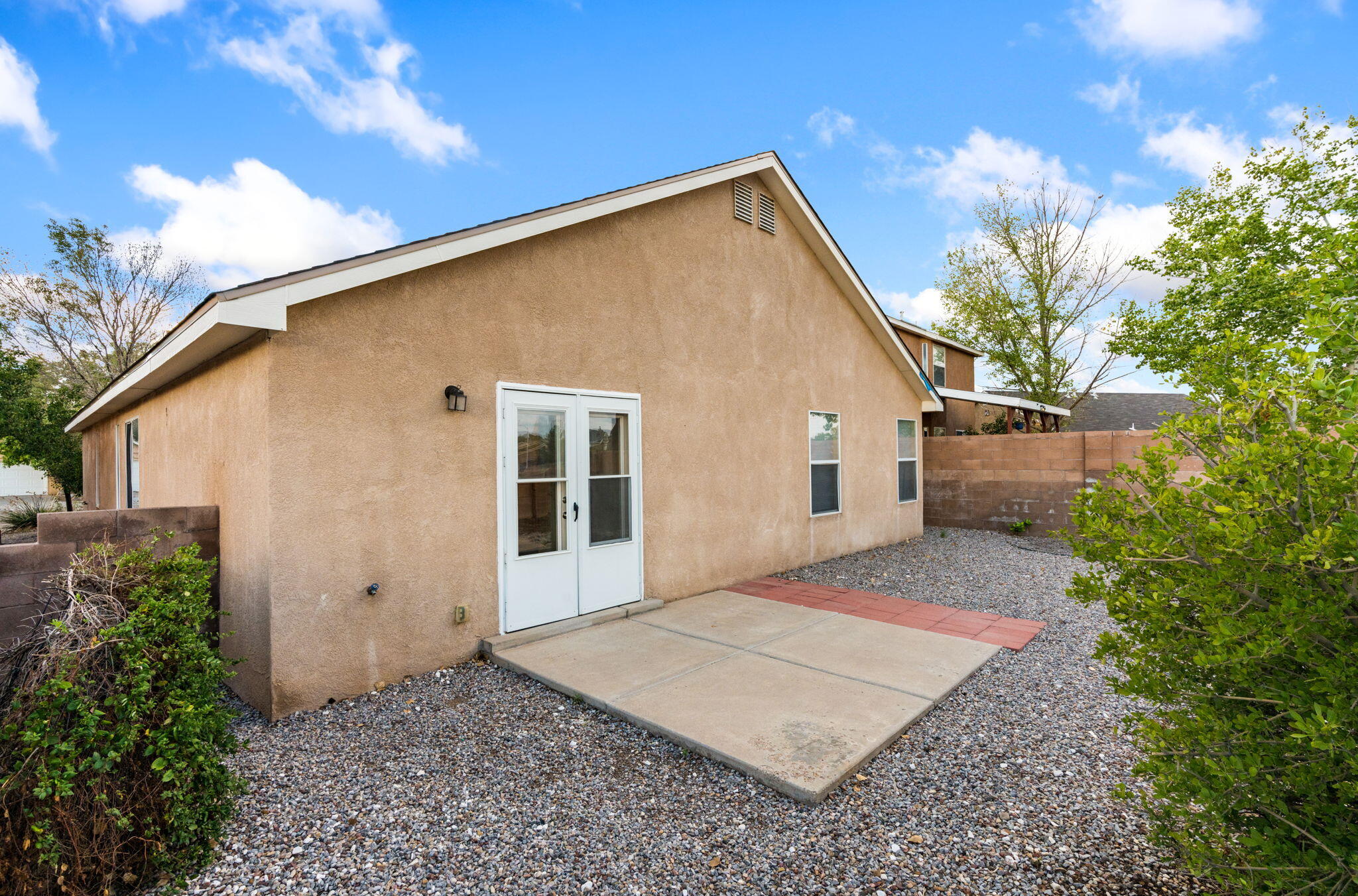 Photo 6 — 1336 Penasco Road NE