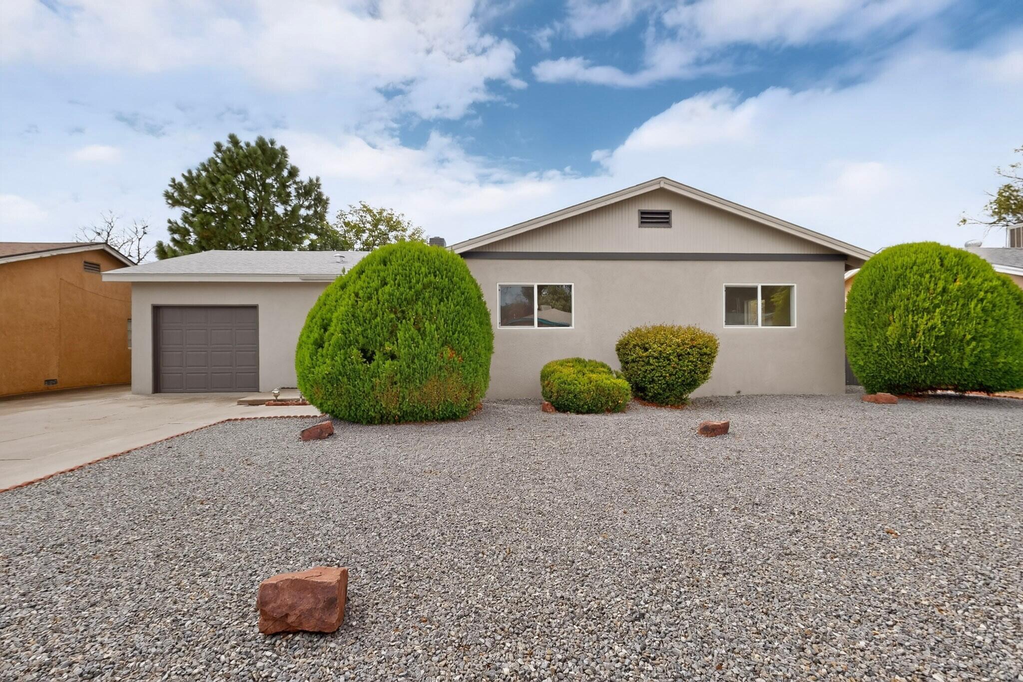 2817 Cardenas Drive NE
