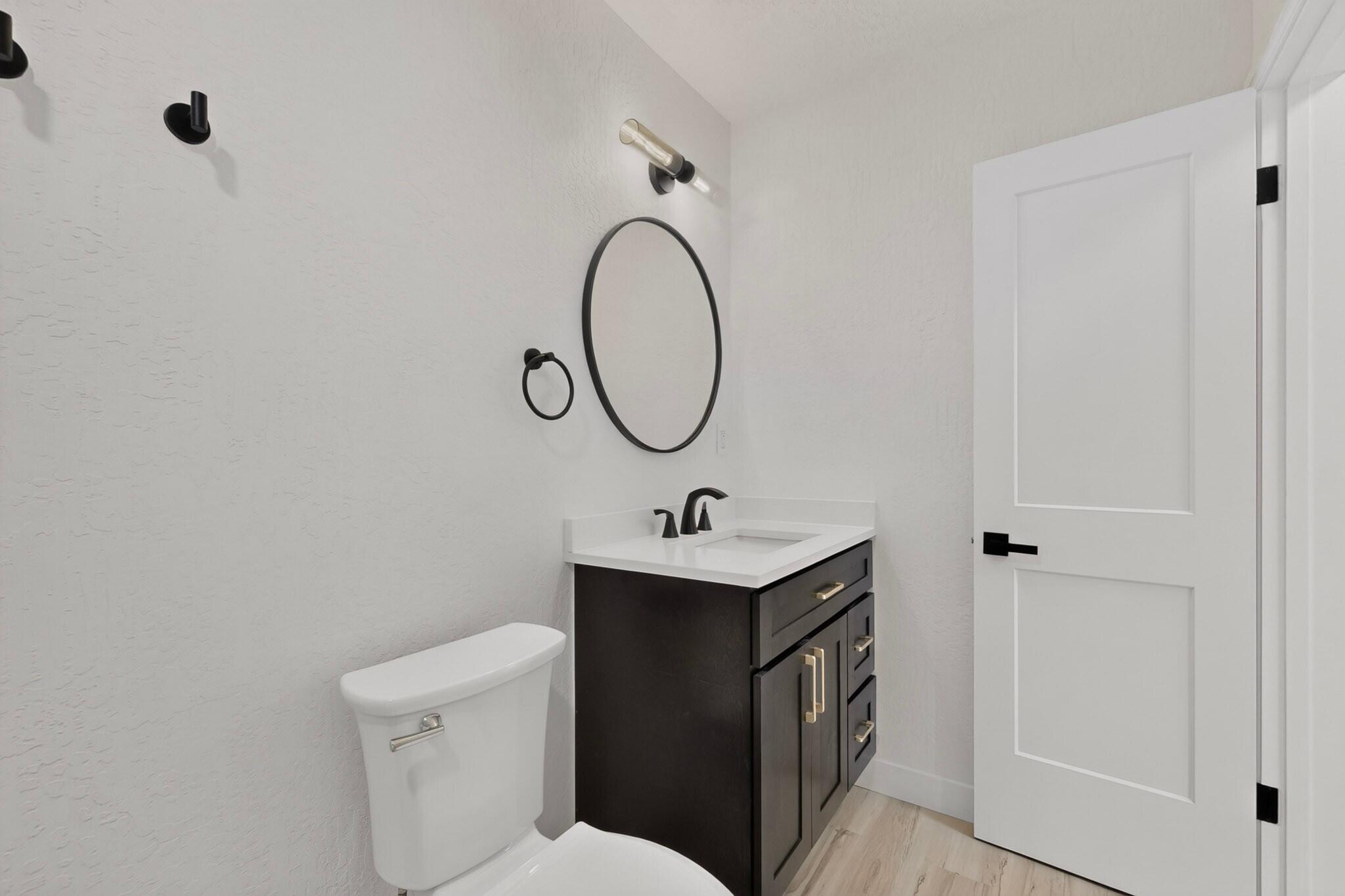 Photo 13 — 2817 Cardenas Drive NE