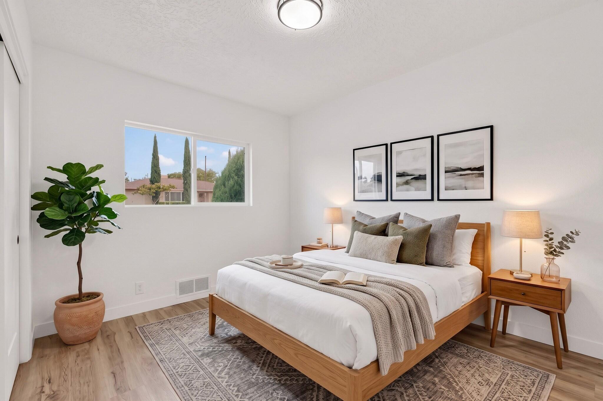 Photo 8 — 2817 Cardenas Drive NE