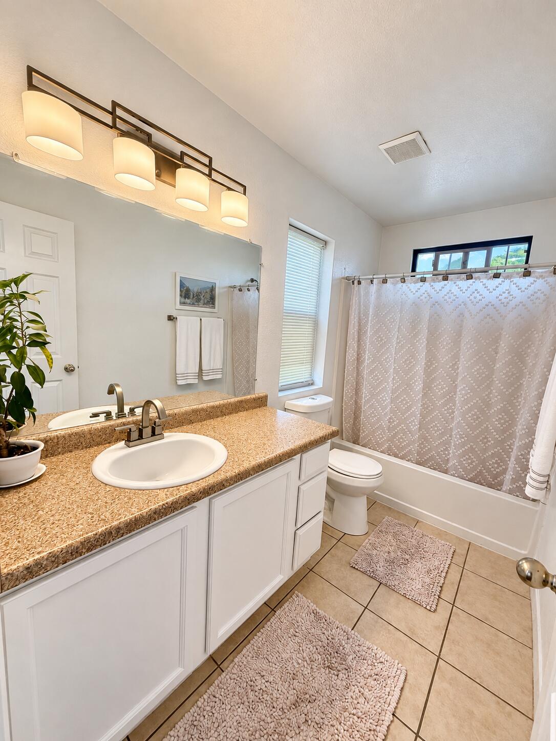 Photo 5 — 1844 Tierra De La Luna Drive SW