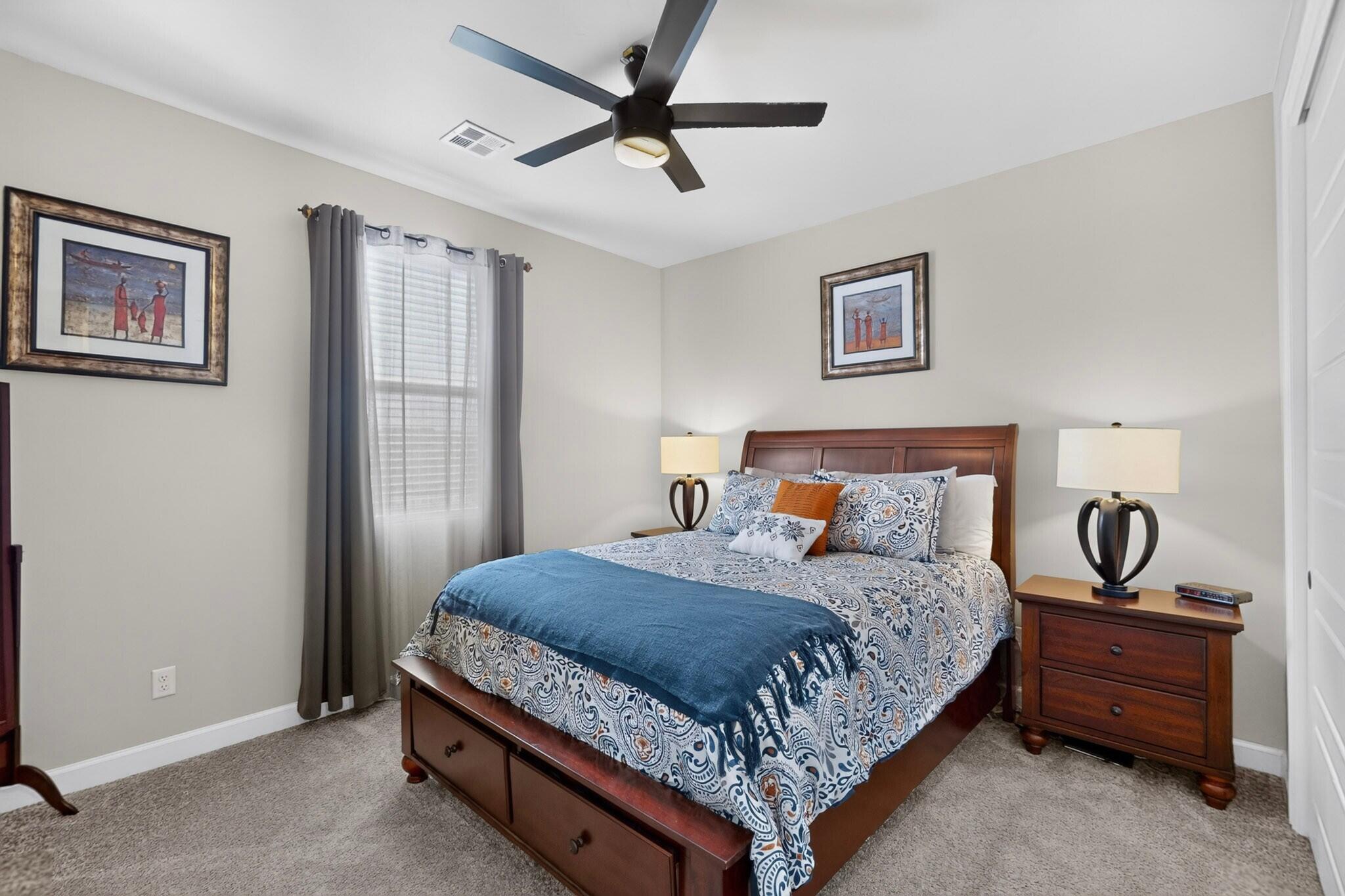 Photo 13 — 5801 Ridgeline Place NE