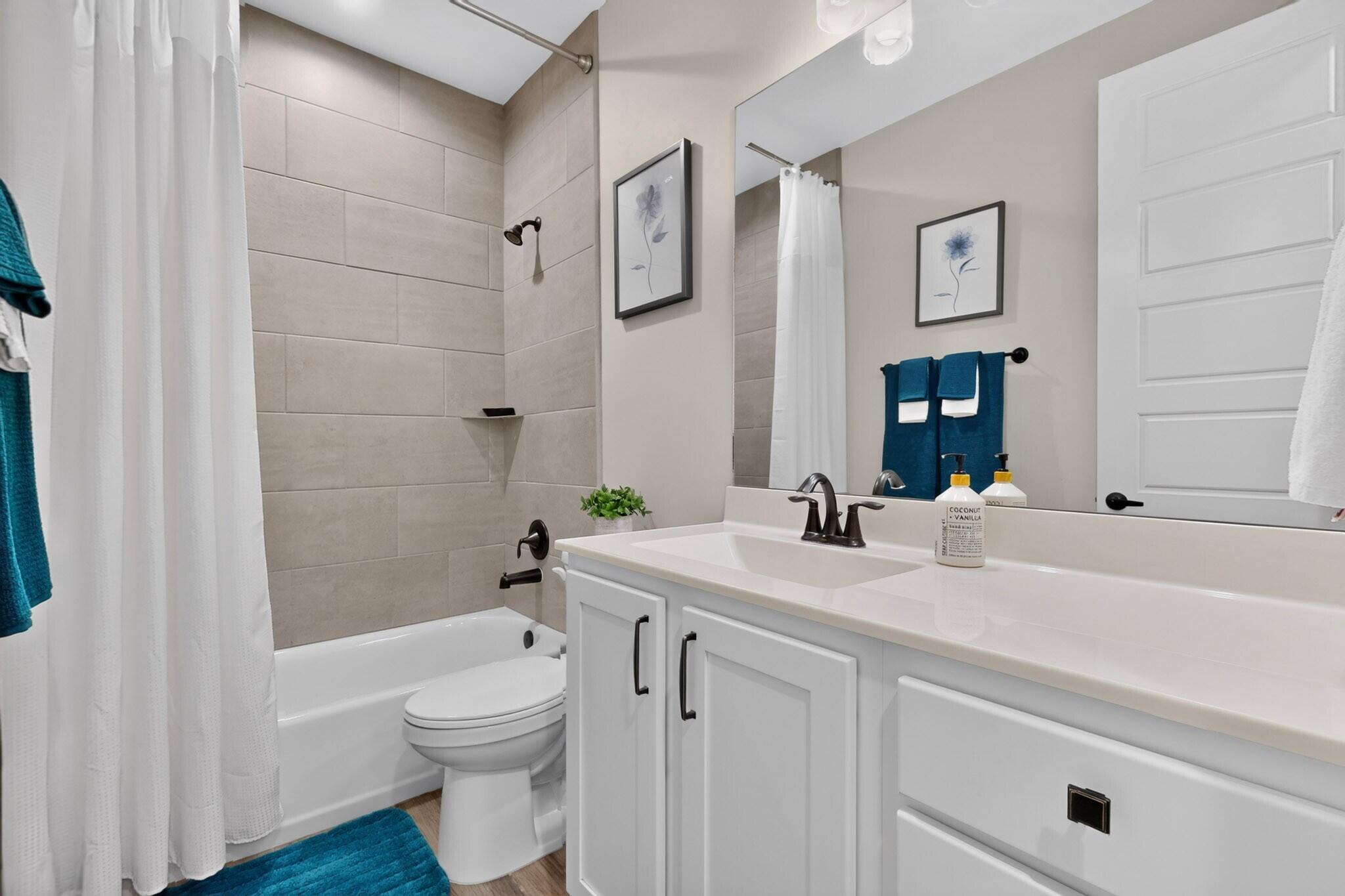 Photo 20 — 5801 Ridgeline Place NE