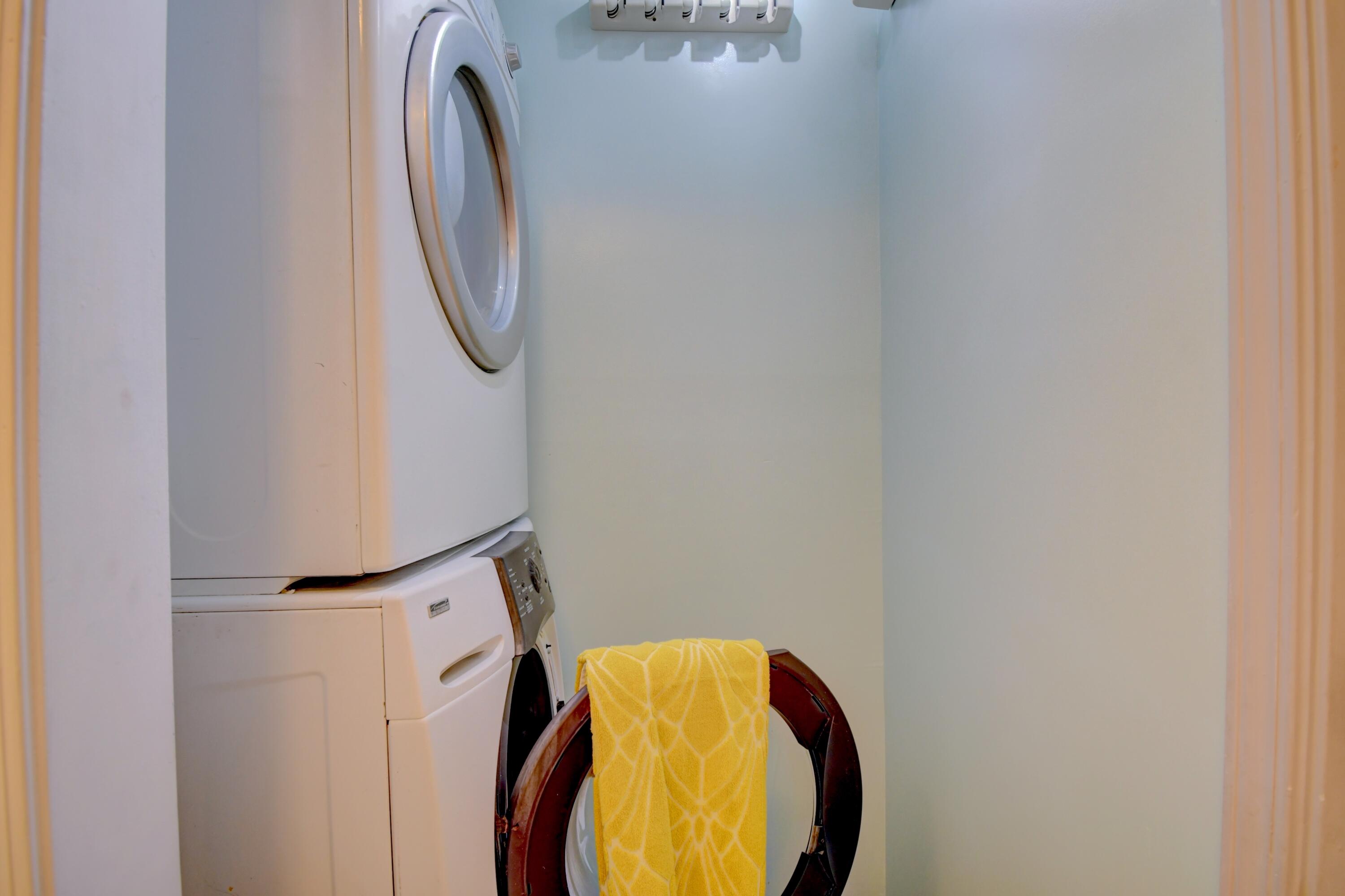 Photo 6 — 4601 Carlisle Boulevard NE APT A13