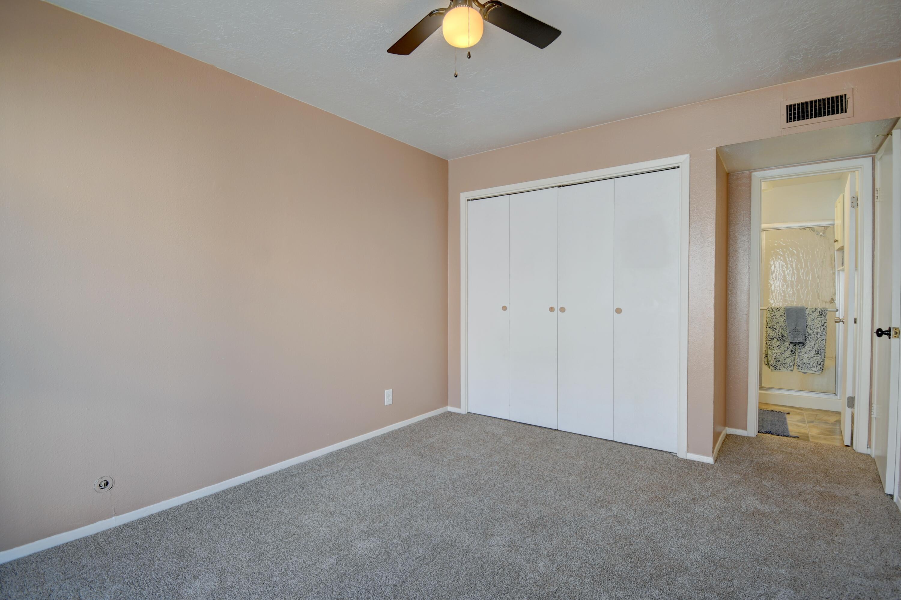 Photo 3 — 4601 Carlisle Boulevard NE APT A13