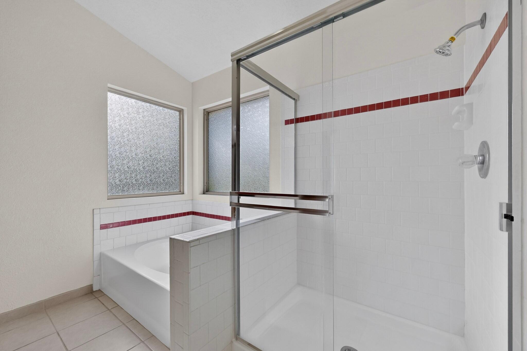 Photo 10 — 7204 Sol Poniente Road NW