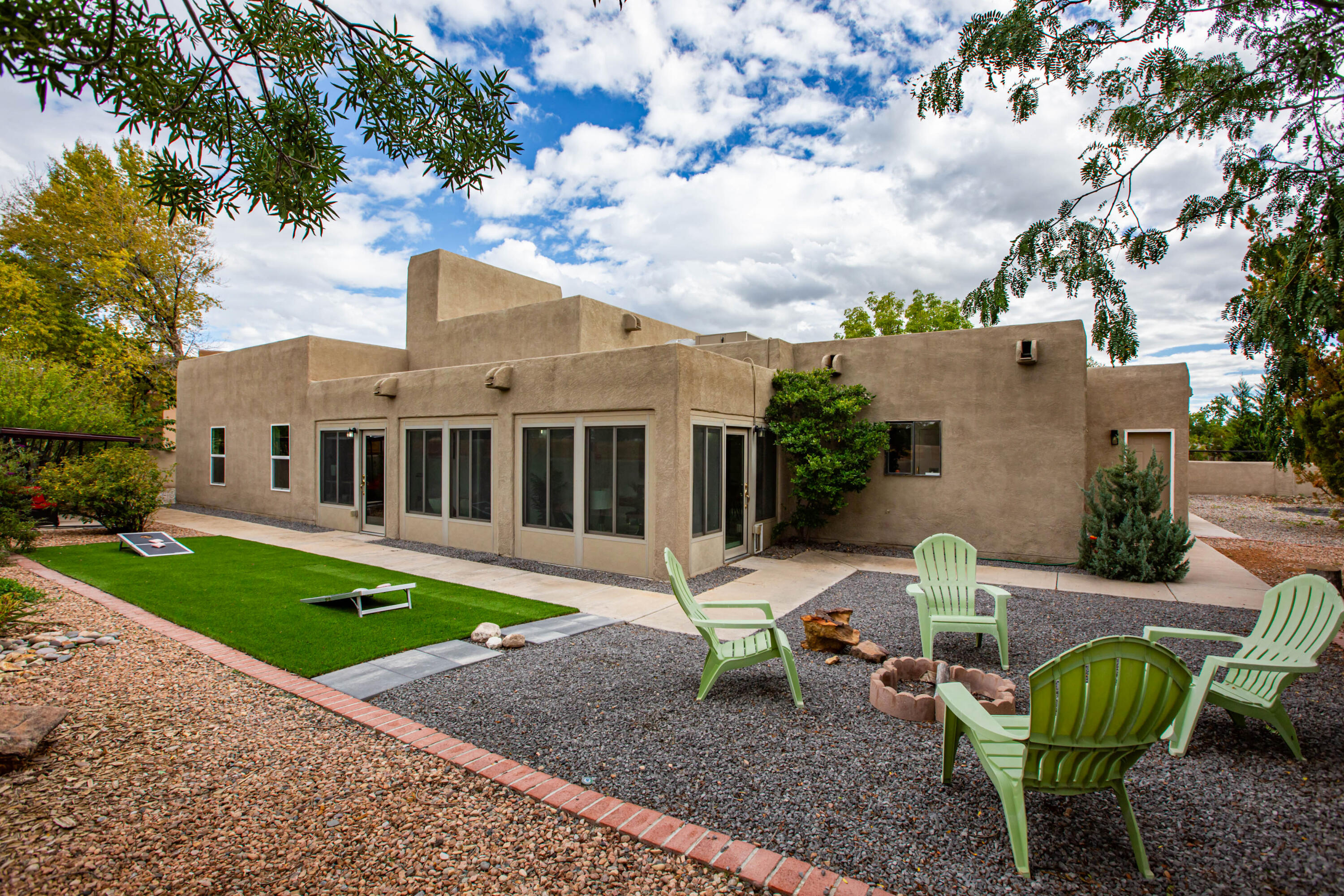 Photo 15 — 6425 Guadalupe Place NW