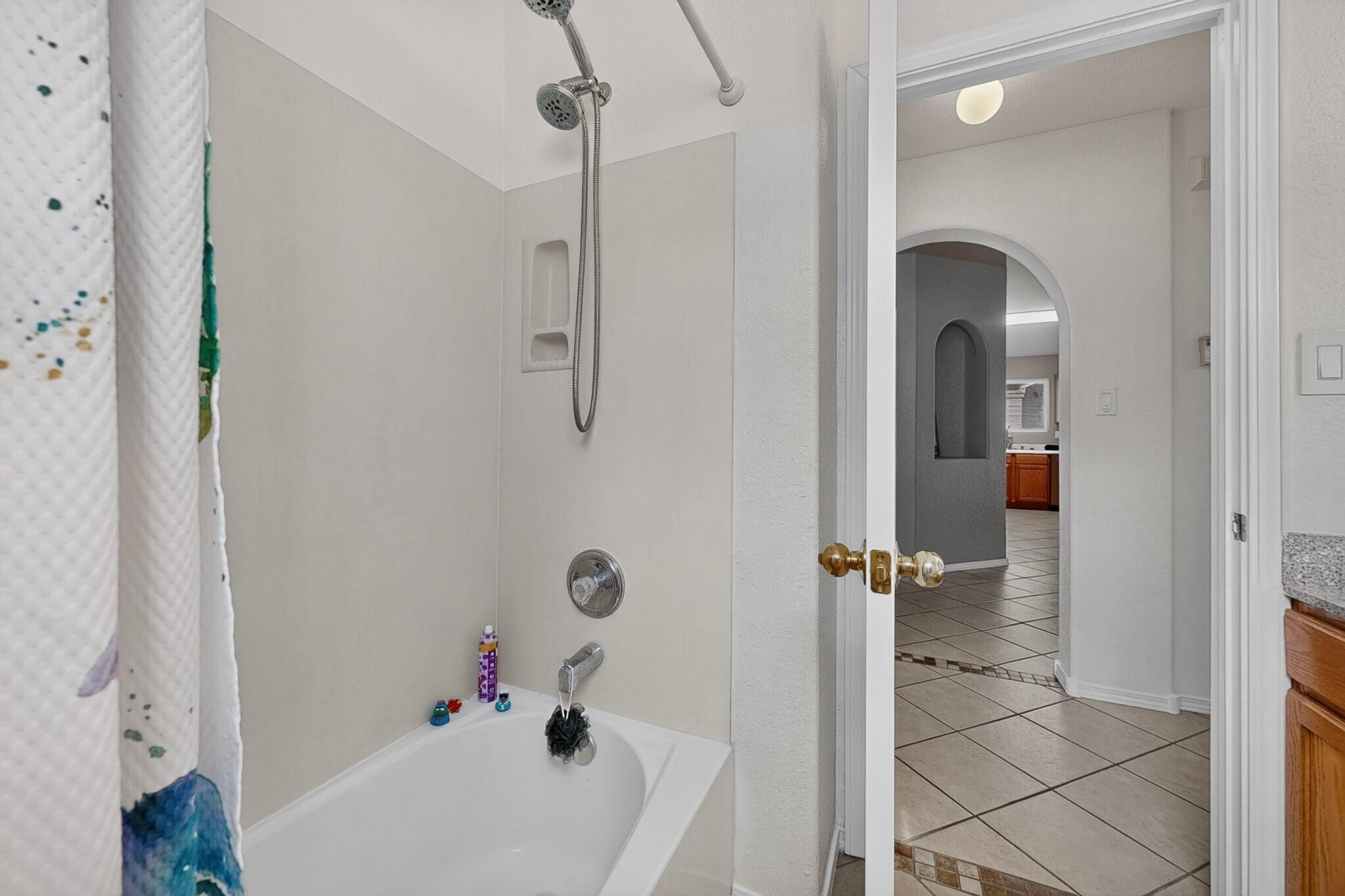 Photo 4 — 745 Morning Meadows Drive NE