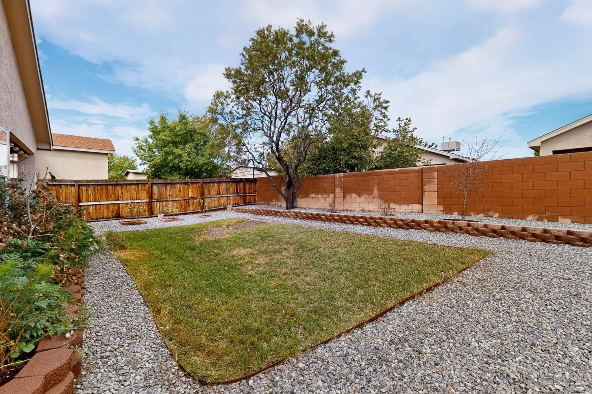 Photo 15 — 745 Morning Meadows Drive NE
