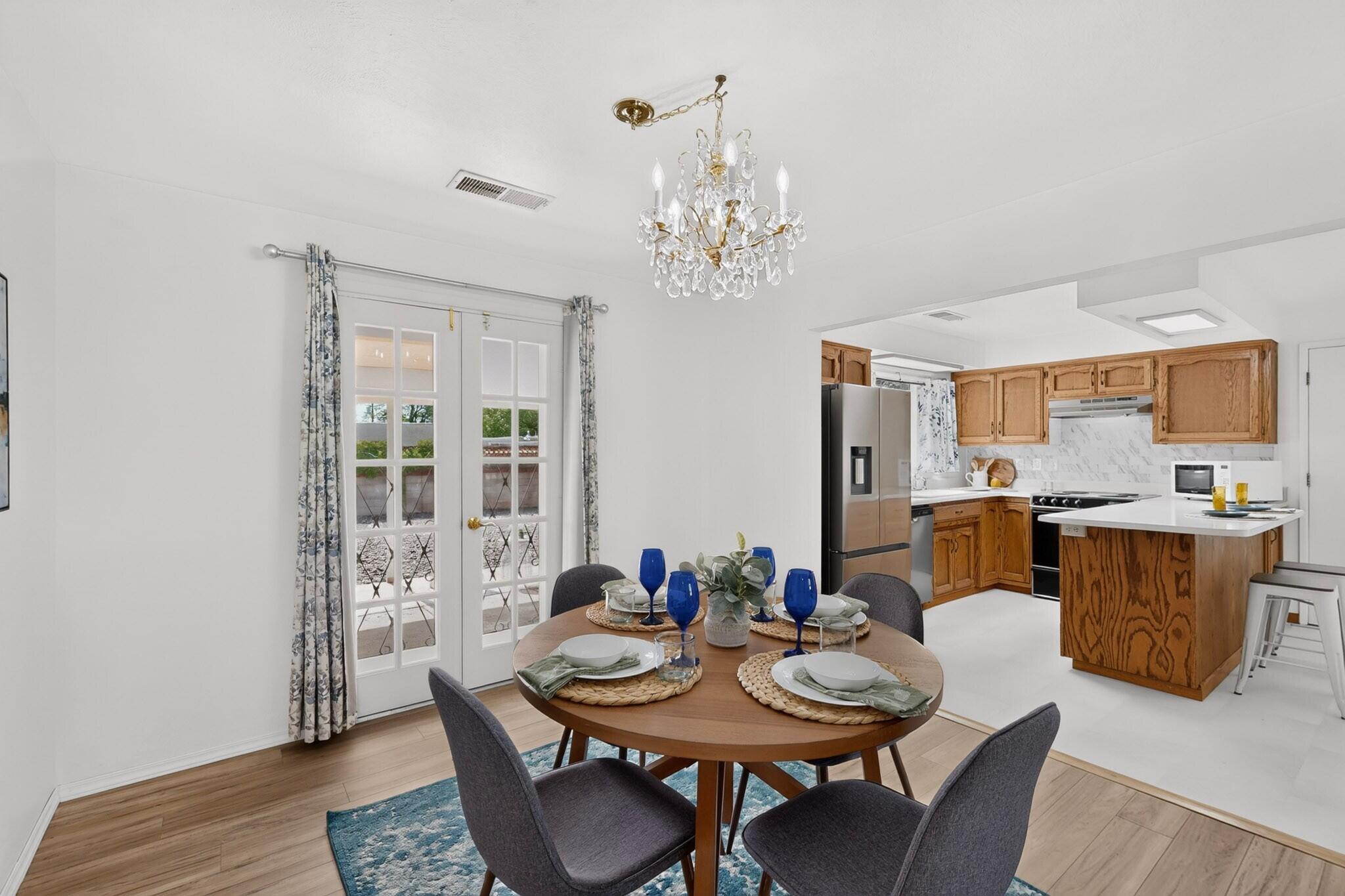 Photo 10 — 2420 Stevens Drive NE